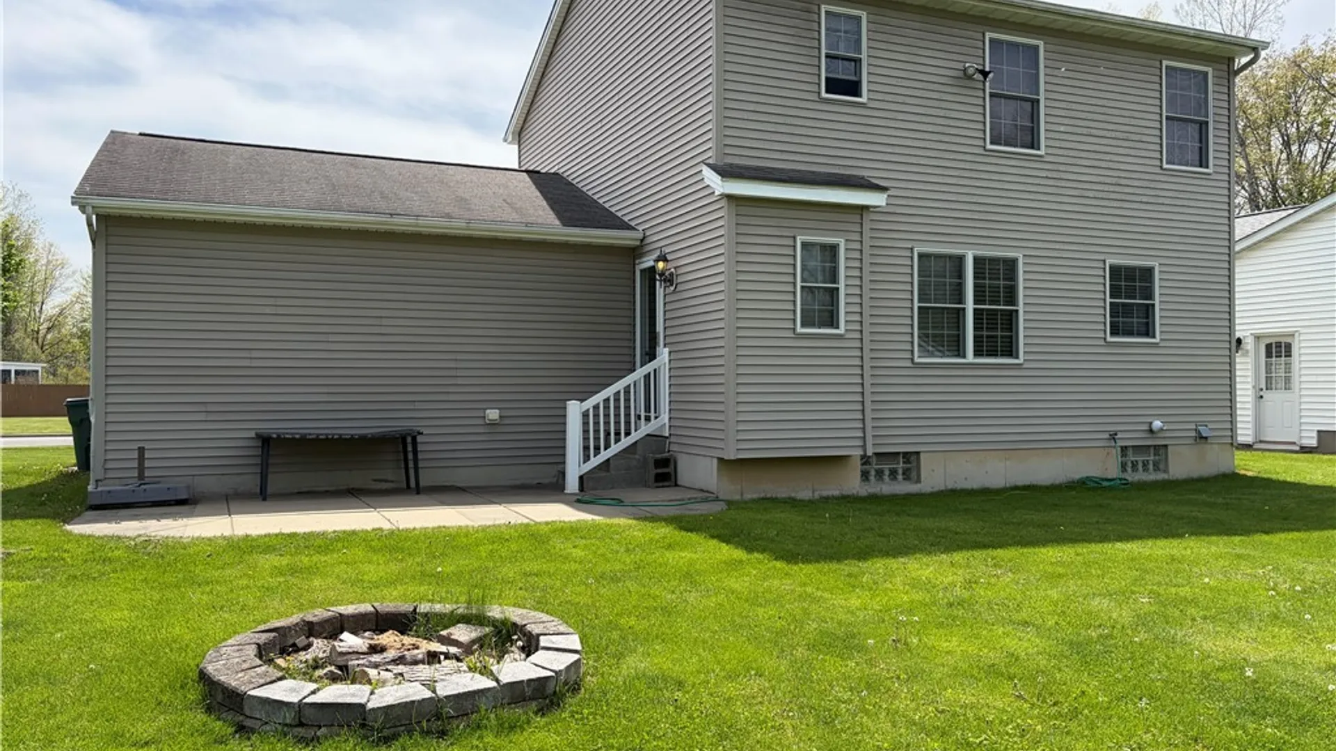 Property at 579 Homestead Drive, North Tonawanda, NY 14120 4