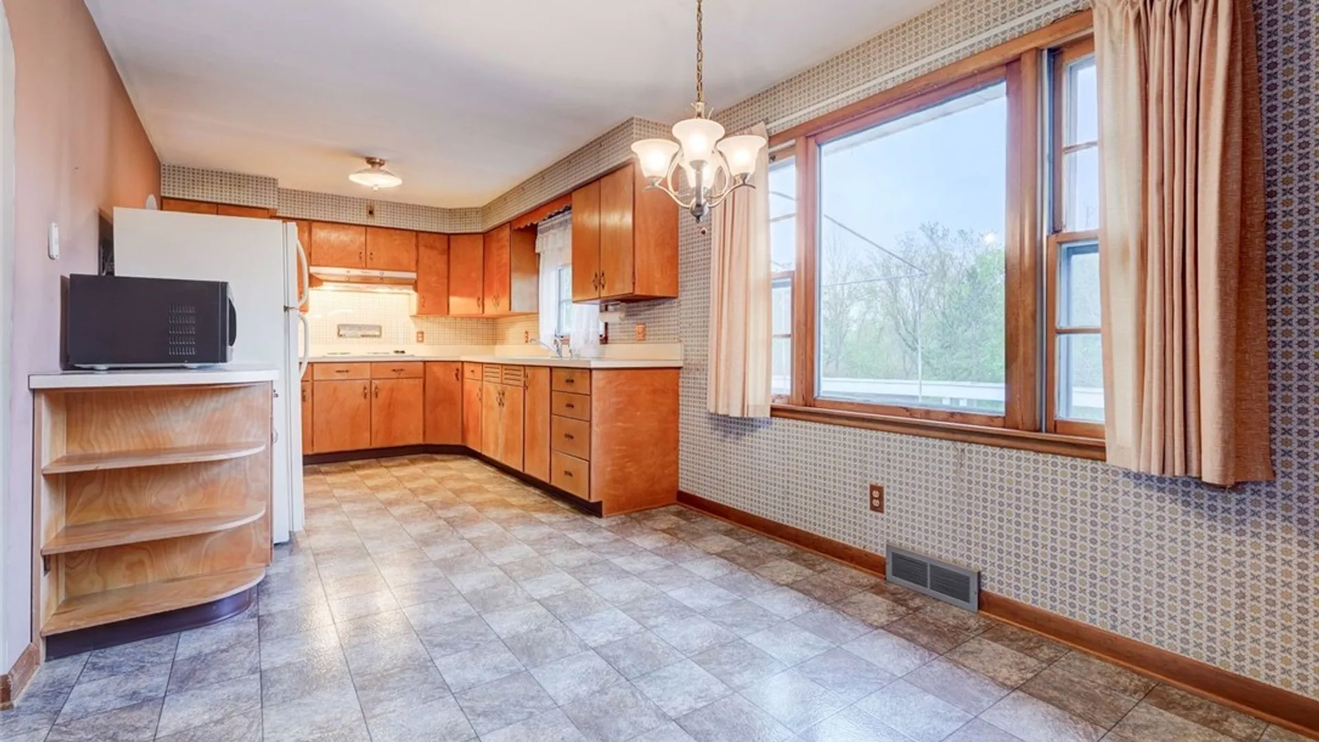 Property at 6612 Bethany Leroy Road, Stafford, NY 14143 11