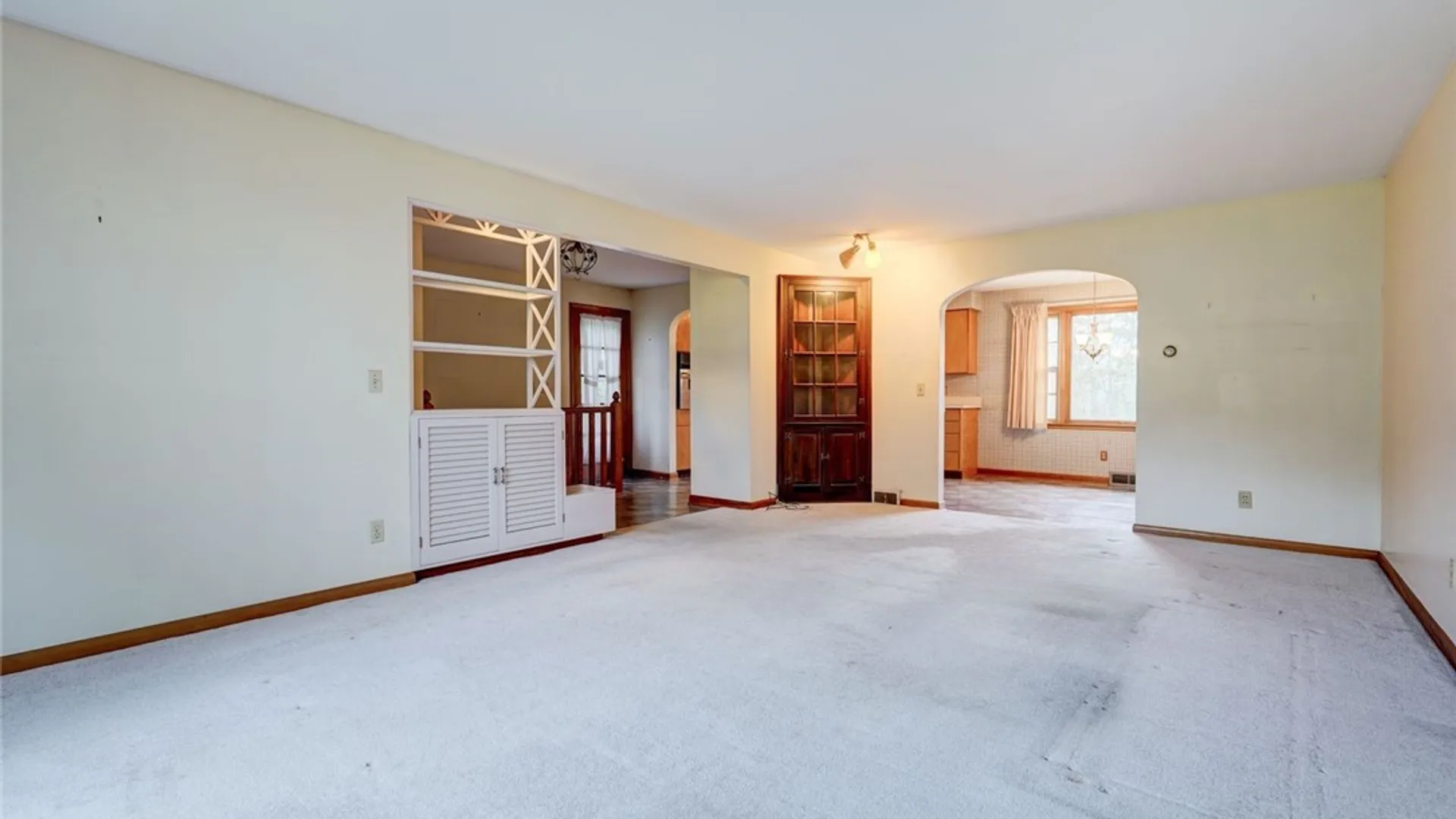 Property at 6612 Bethany Leroy Road, Stafford, NY 14143 15