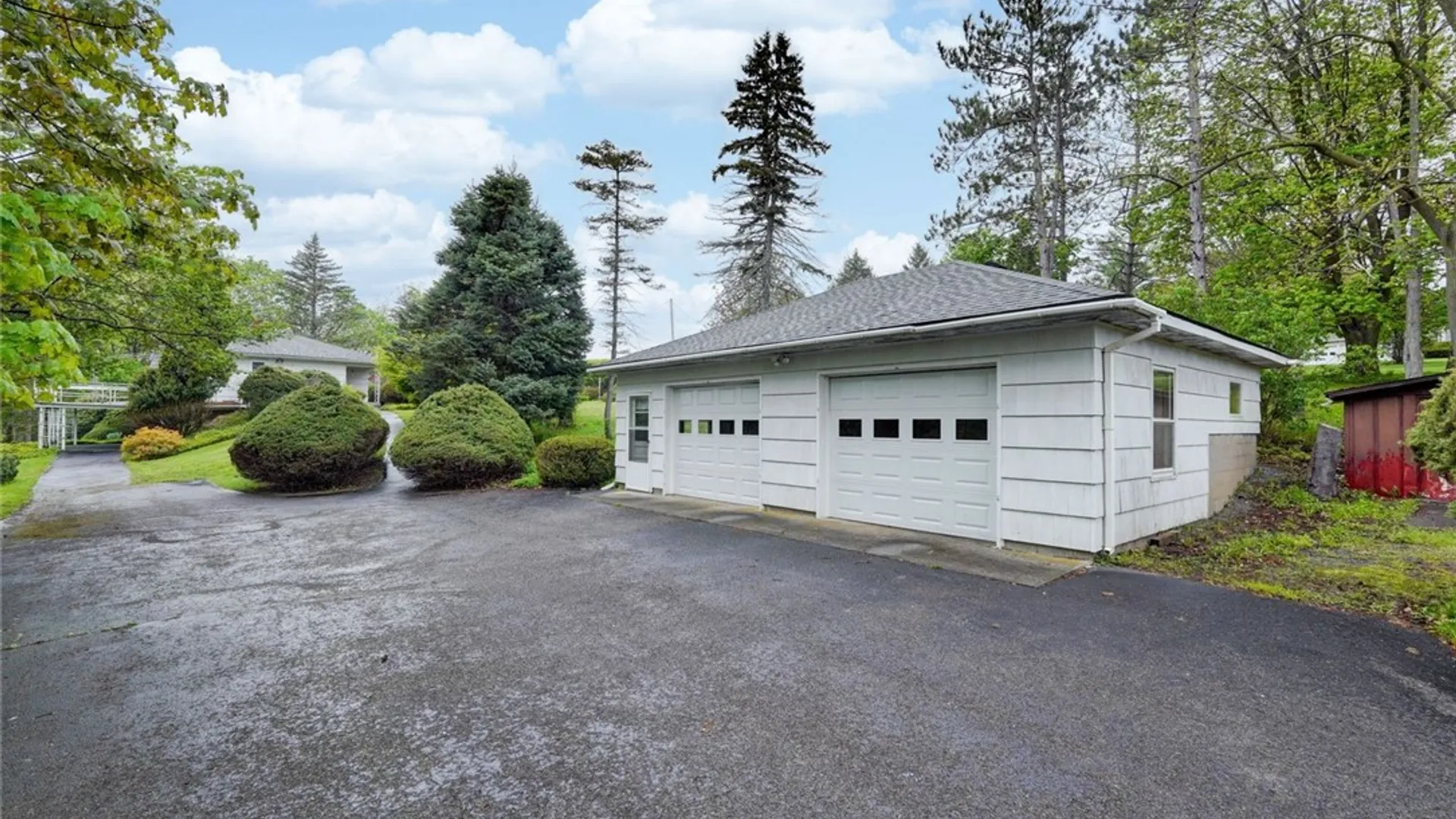 Property at 6612 Bethany Leroy Road, Stafford, NY 14143 31