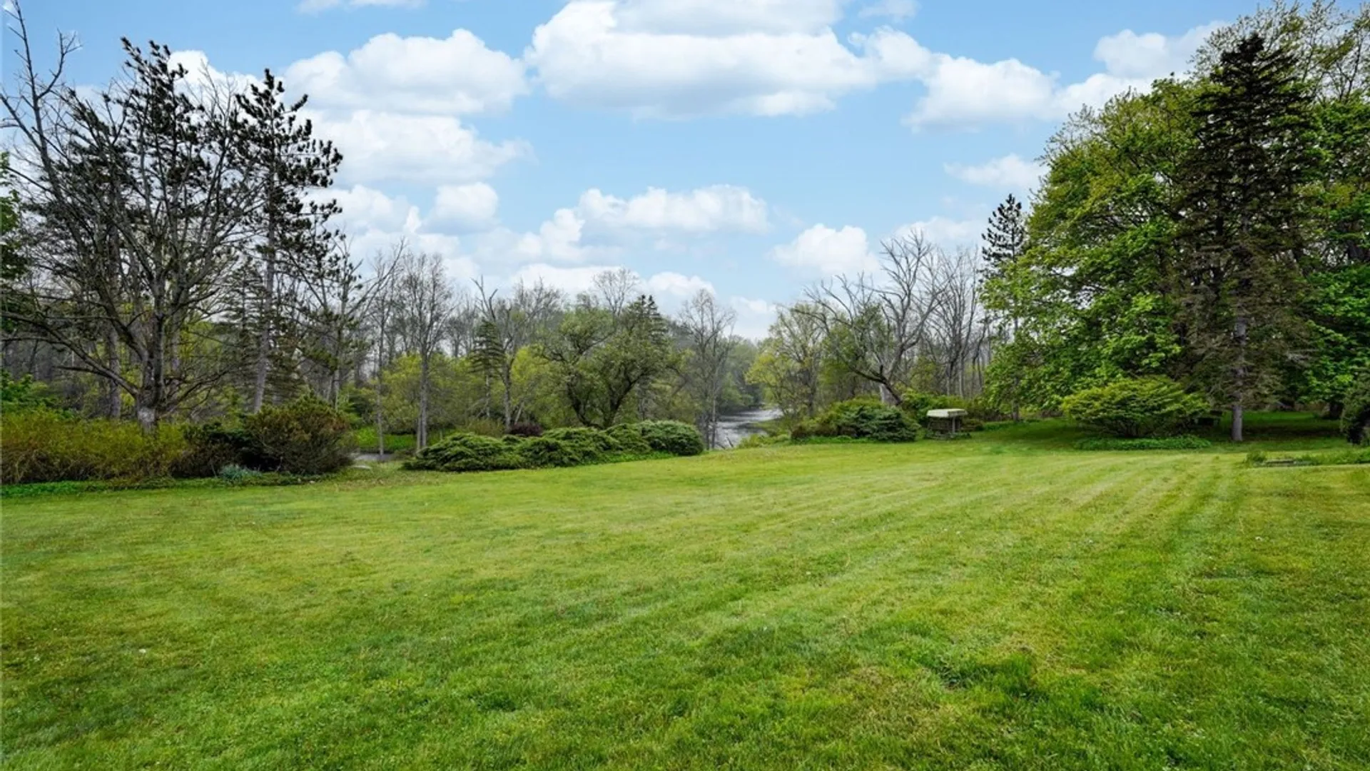 Property at 6612 Bethany Leroy Road, Stafford, NY 14143 40