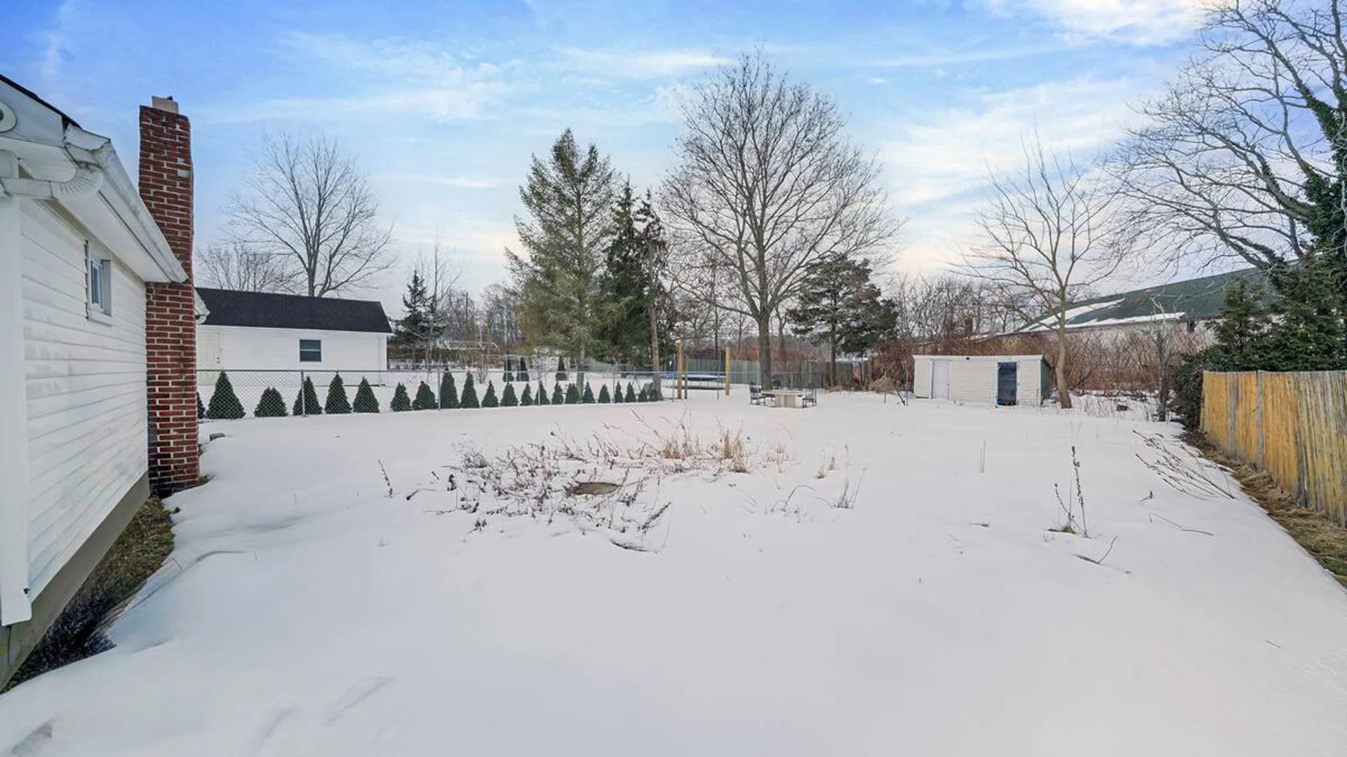 Property at 1049 Woodcrest Avenue, Riverhead, NY 11901 17