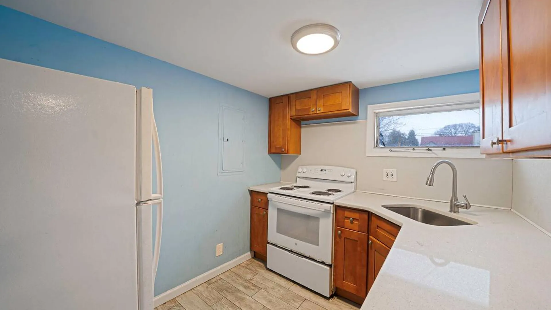 Property at 1049 Woodcrest Avenue, Riverhead, NY 11901 8