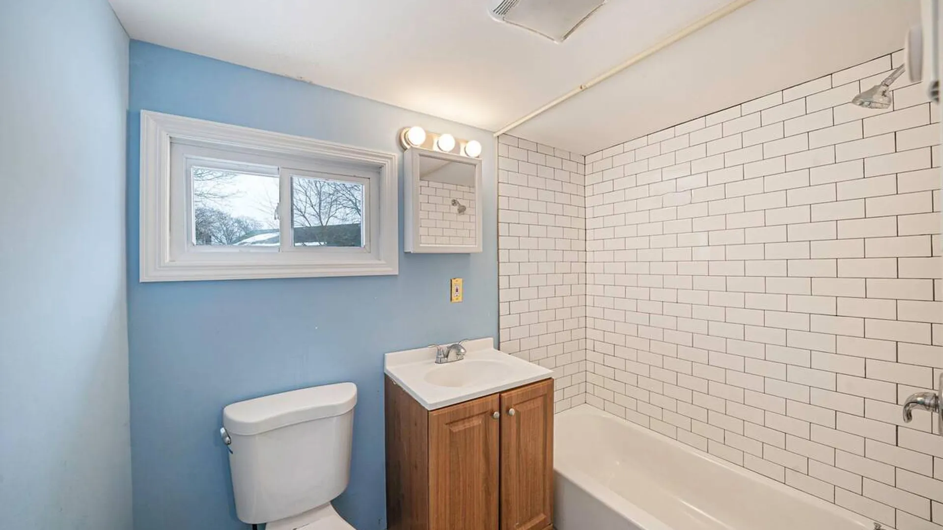 Property at 1049 Woodcrest Avenue, Riverhead, NY 11901 10