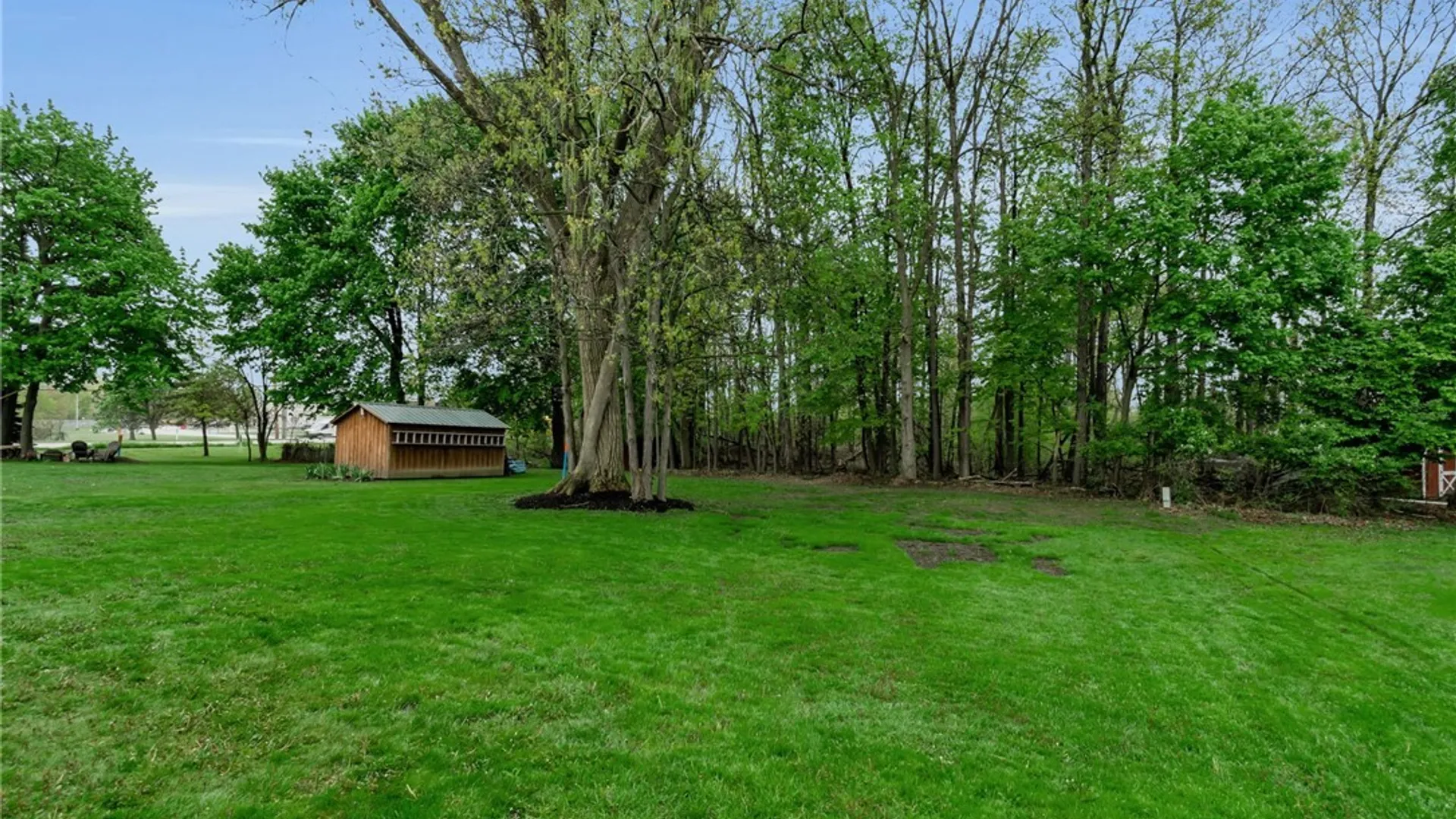 Property at 4584 Buckingham Lane, Hamburg, NY 14075 46