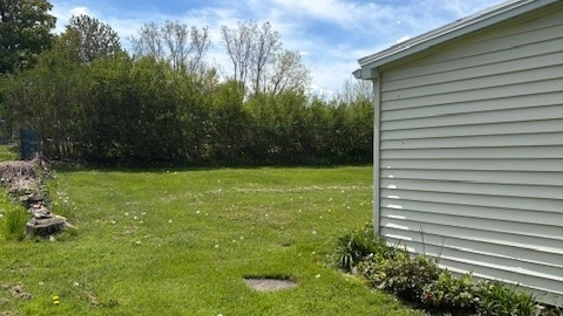 Property at 9748 Watson Avenue, Royalton, NY 14105 32