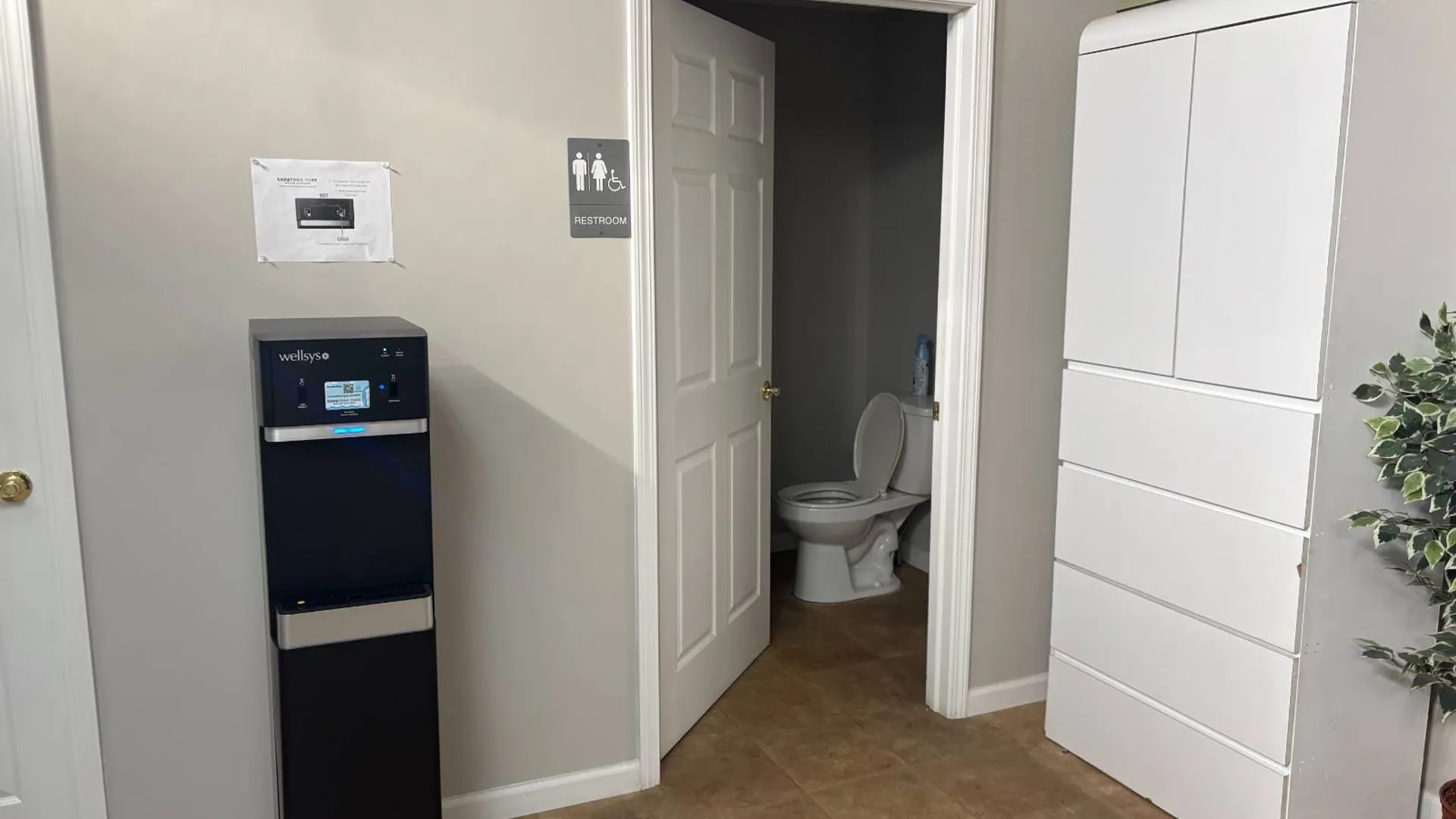 Property at 706 Kings Road, Schenectady, NY 12304 4