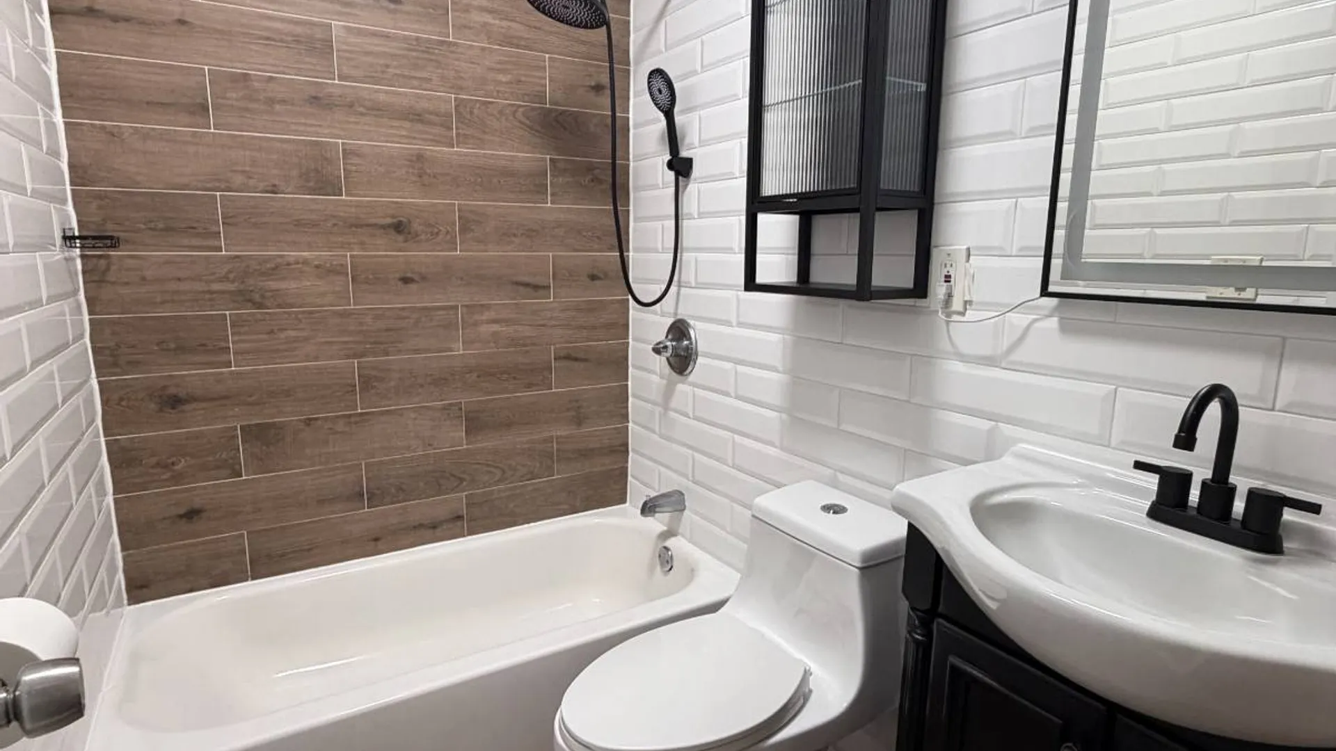 Property at 40 ELDERT LN, BROOKLYN, NY 11208 3