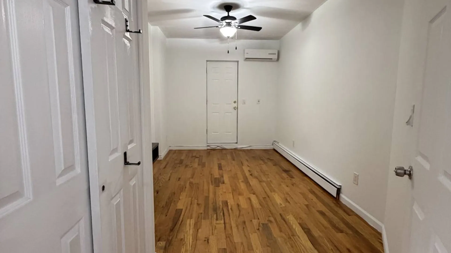 Property at 40 ELDERT LN, BROOKLYN, NY 11208 4