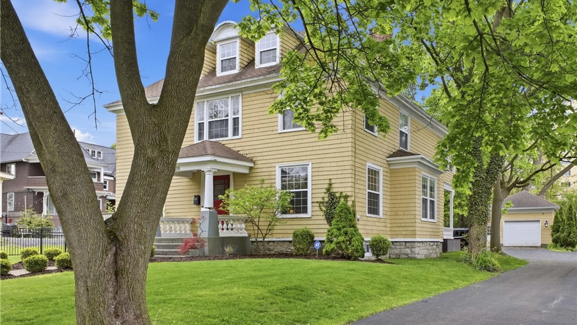 Property at 216 Highland Avenue, Syracuse, NY 13203 35