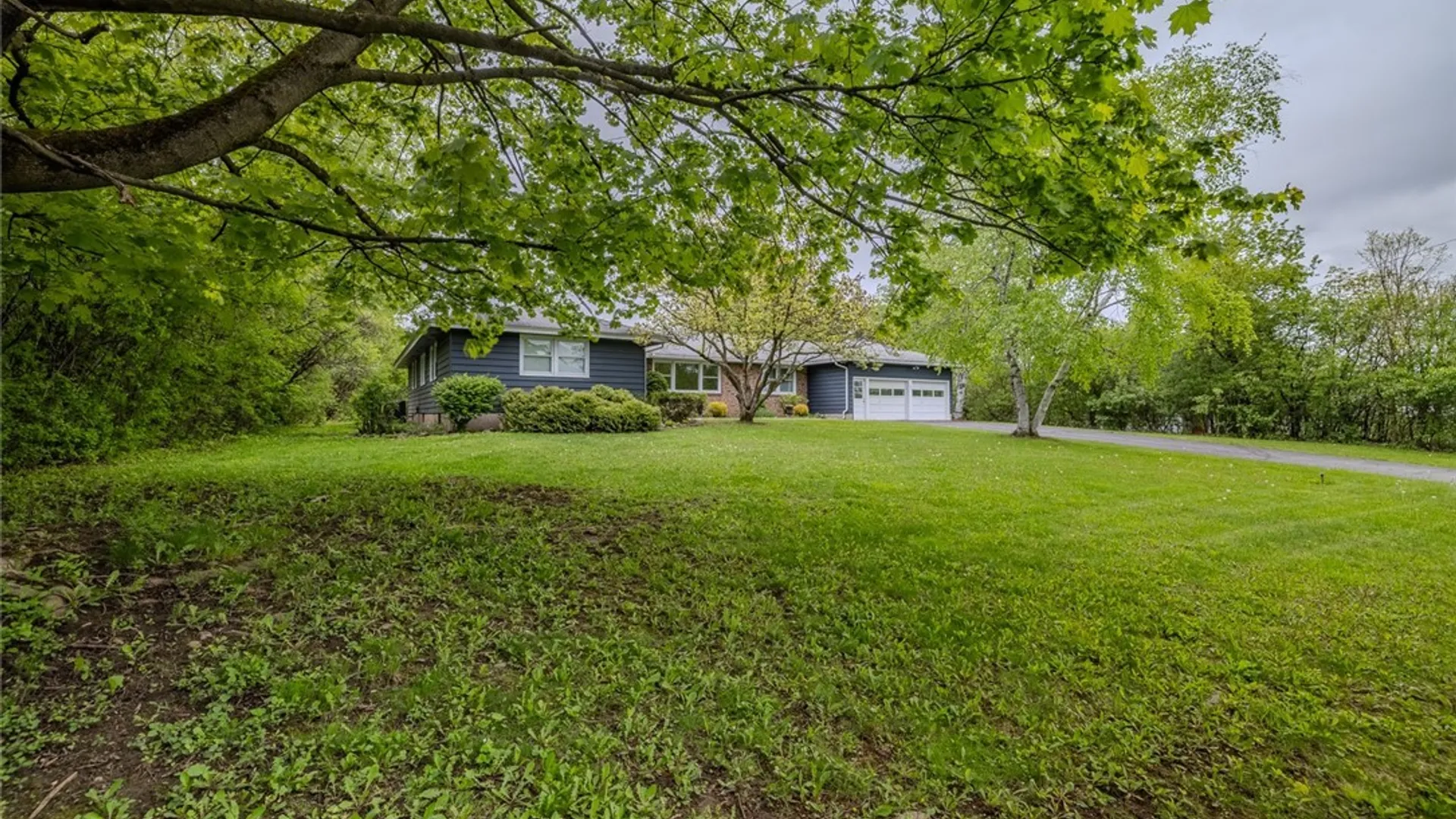 Property at 5063 Highbridge Lane, Manlius, NY 13066 2