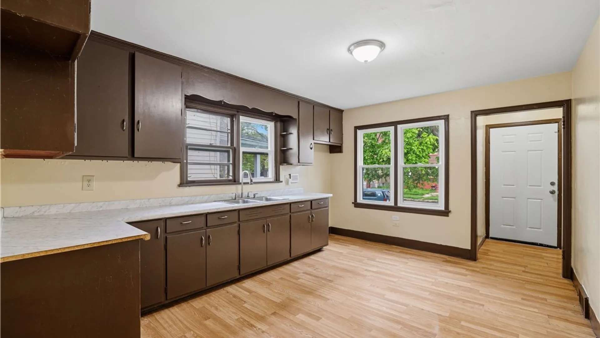 Property at 414 18th Street, Niagara Falls, NY 14303 16