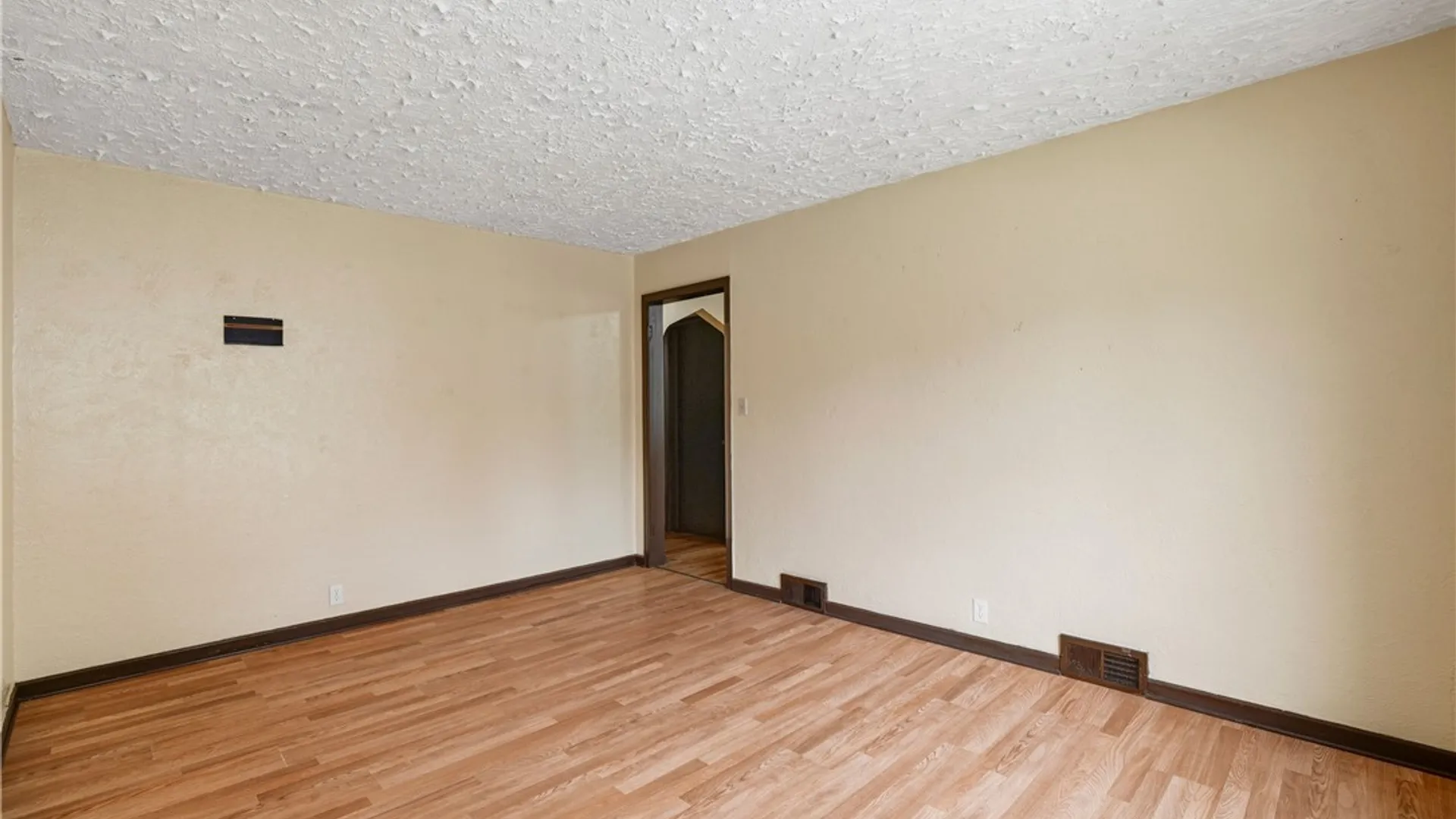 Property at 414 18th Street, Niagara Falls, NY 14303 21