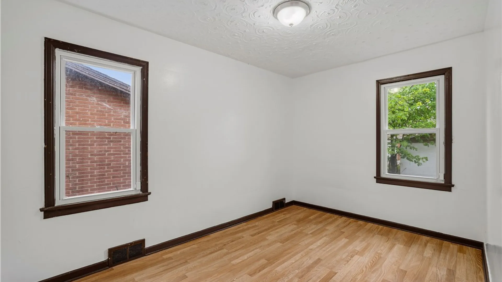 Property at 414 18th Street, Niagara Falls, NY 14303 22