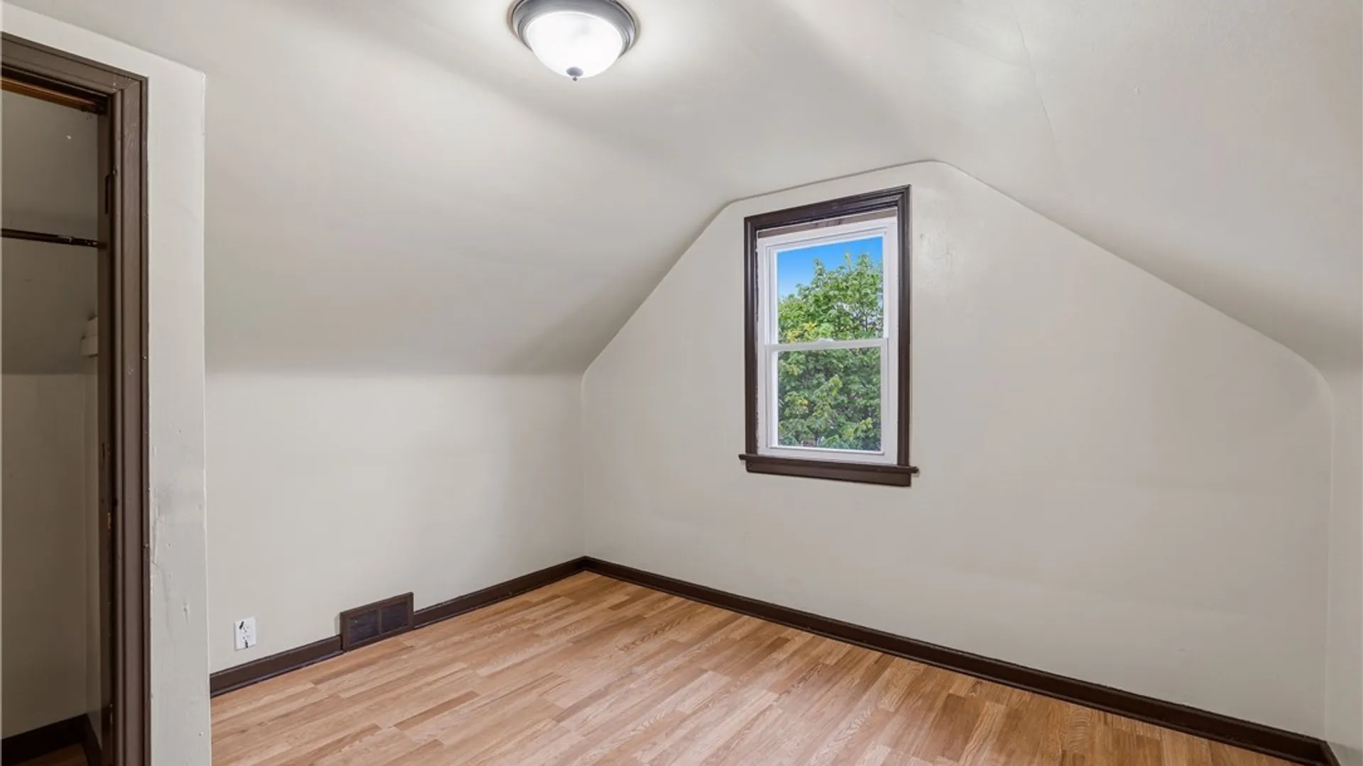 Property at 414 18th Street, Niagara Falls, NY 14303 34