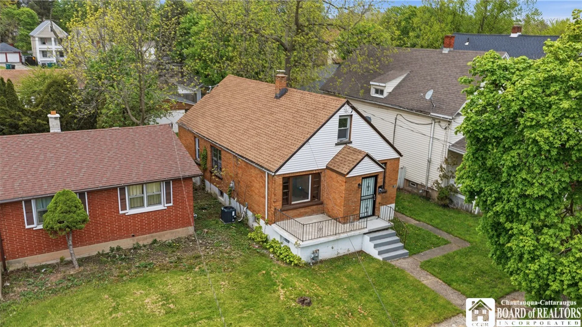 Property at 414 18th Street, Niagara Falls, NY 14303 4