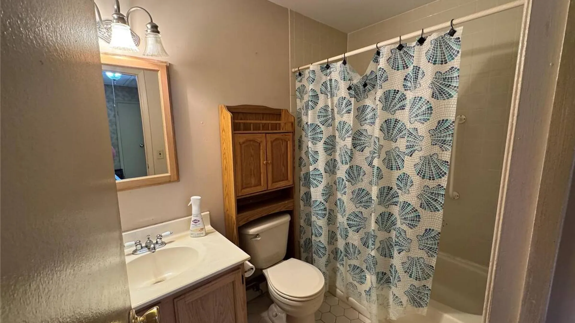 Property at 511 Race Place, Oakdale, NY 11769 16