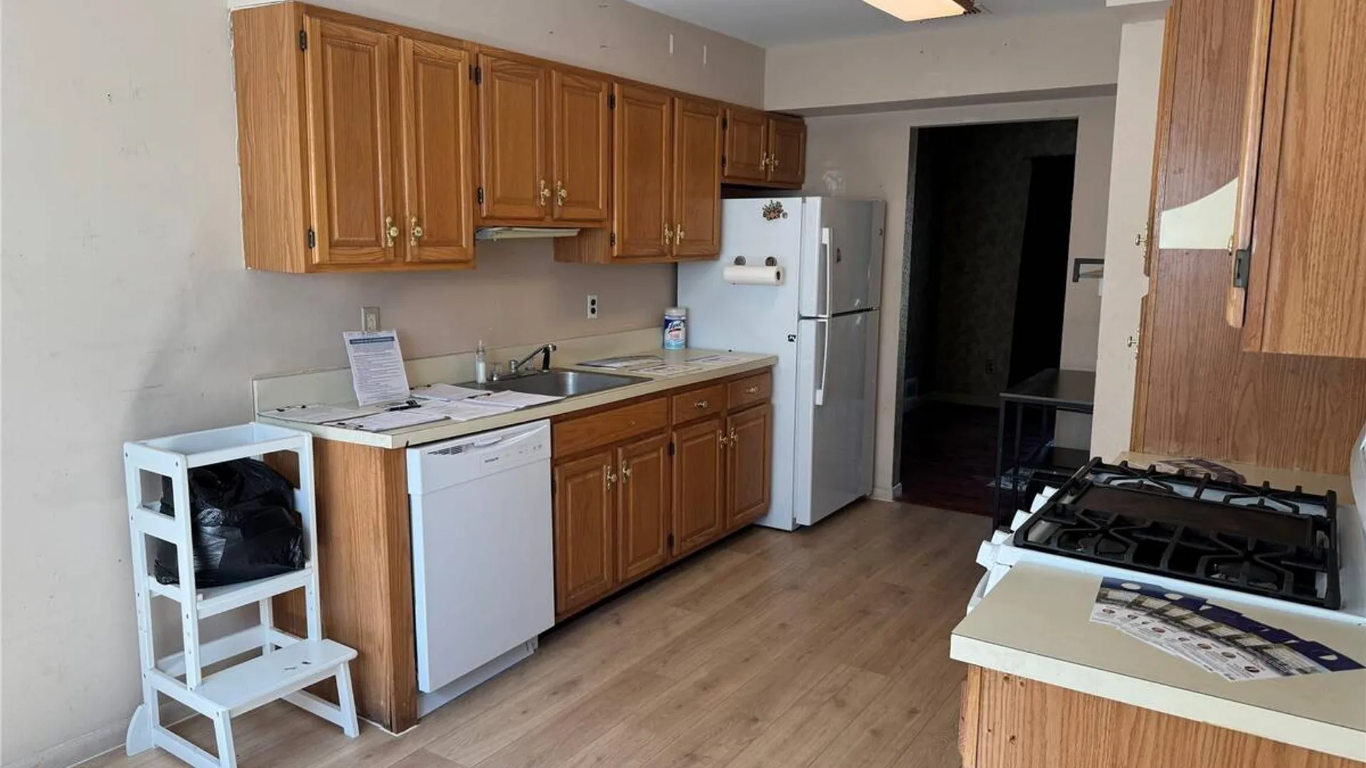 Property at 511 Race Place, Oakdale, NY 11769 8