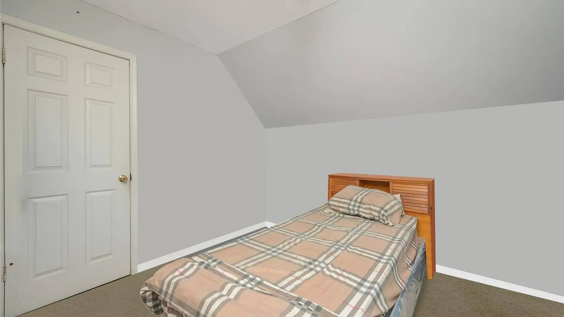Property at 2 Cherry Street, Central Islip, NY 11722 13