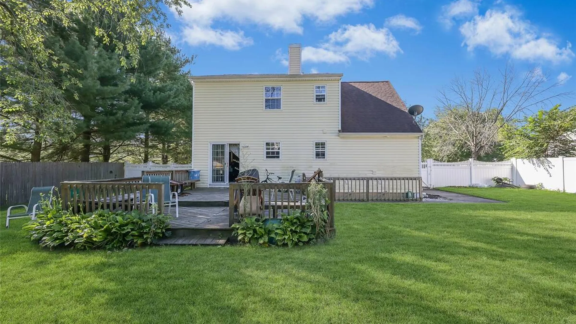 Property at 2 Cherry Street, Central Islip, NY 11722 33