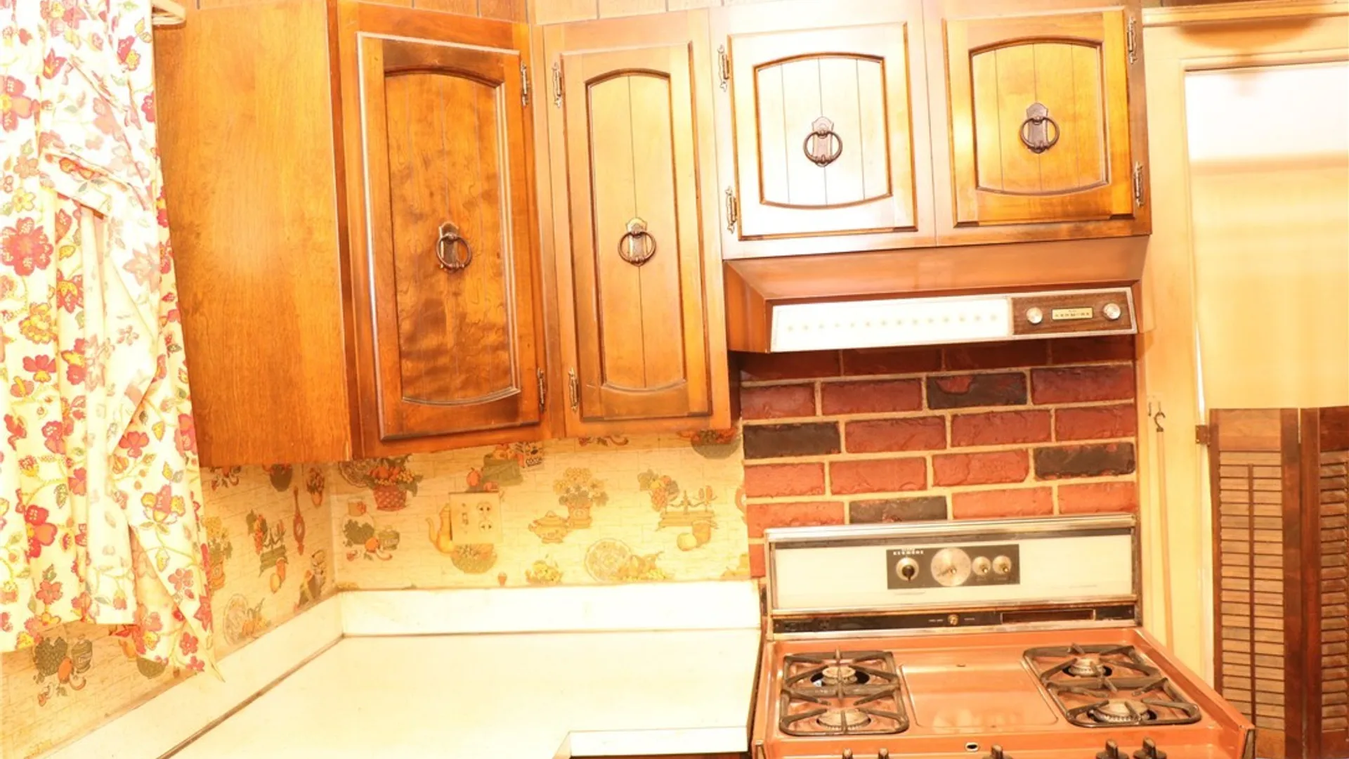 Property at 141 Berger Avenue, Syracuse, NY 13205 13