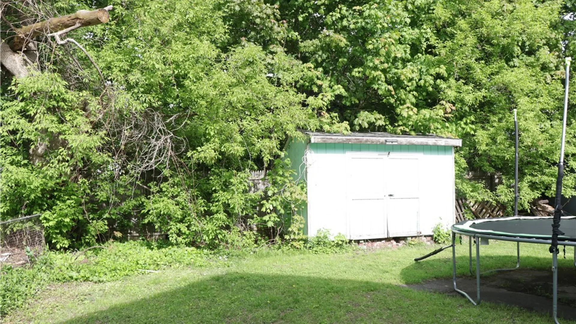 Property at 141 Berger Avenue, Syracuse, NY 13205 5