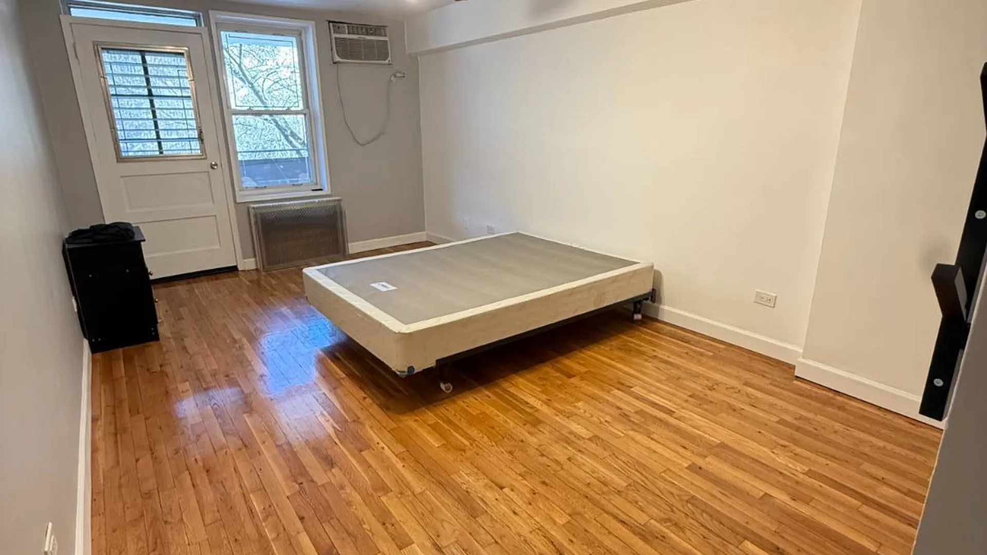 Property at 144-70 41 Ave., New York, NY 11355 8