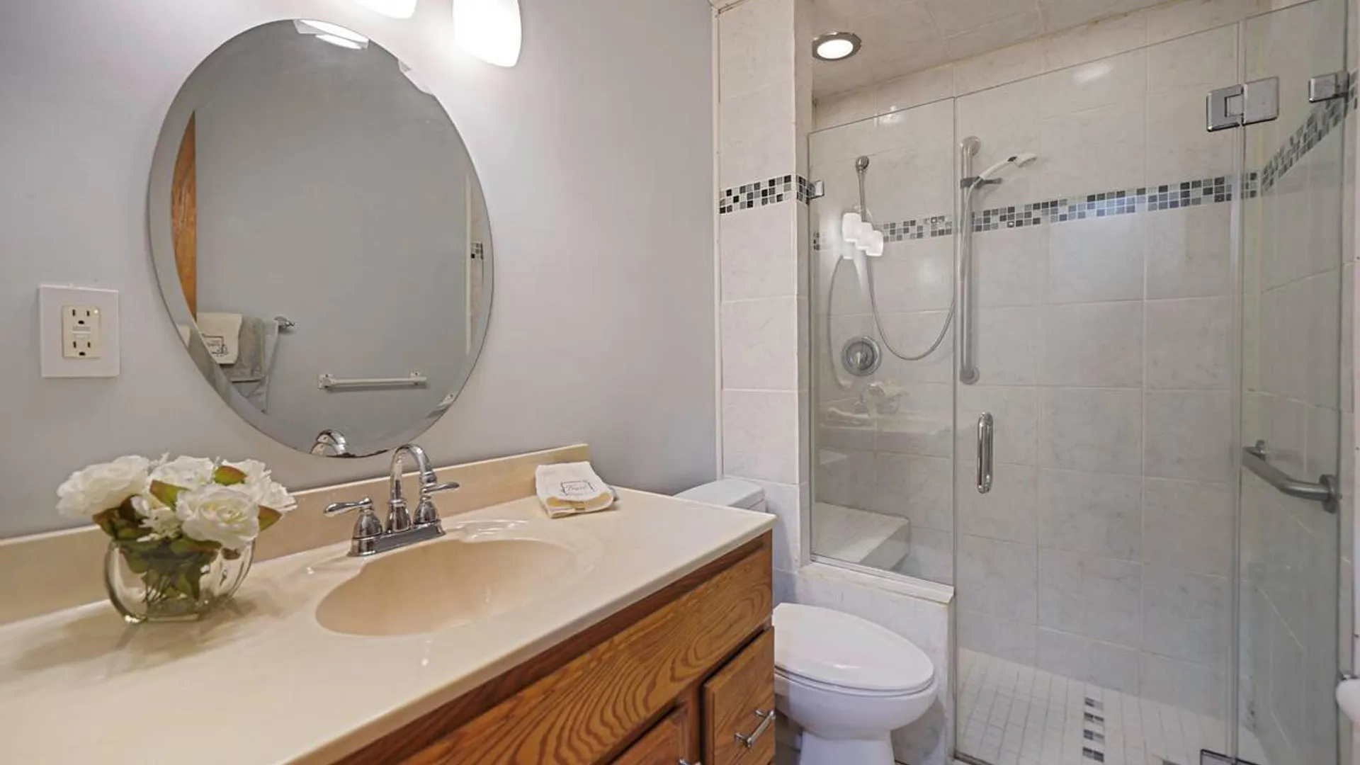 Property at 4 Orchid Drive, Port Jefferson Station, NY 11776 19
