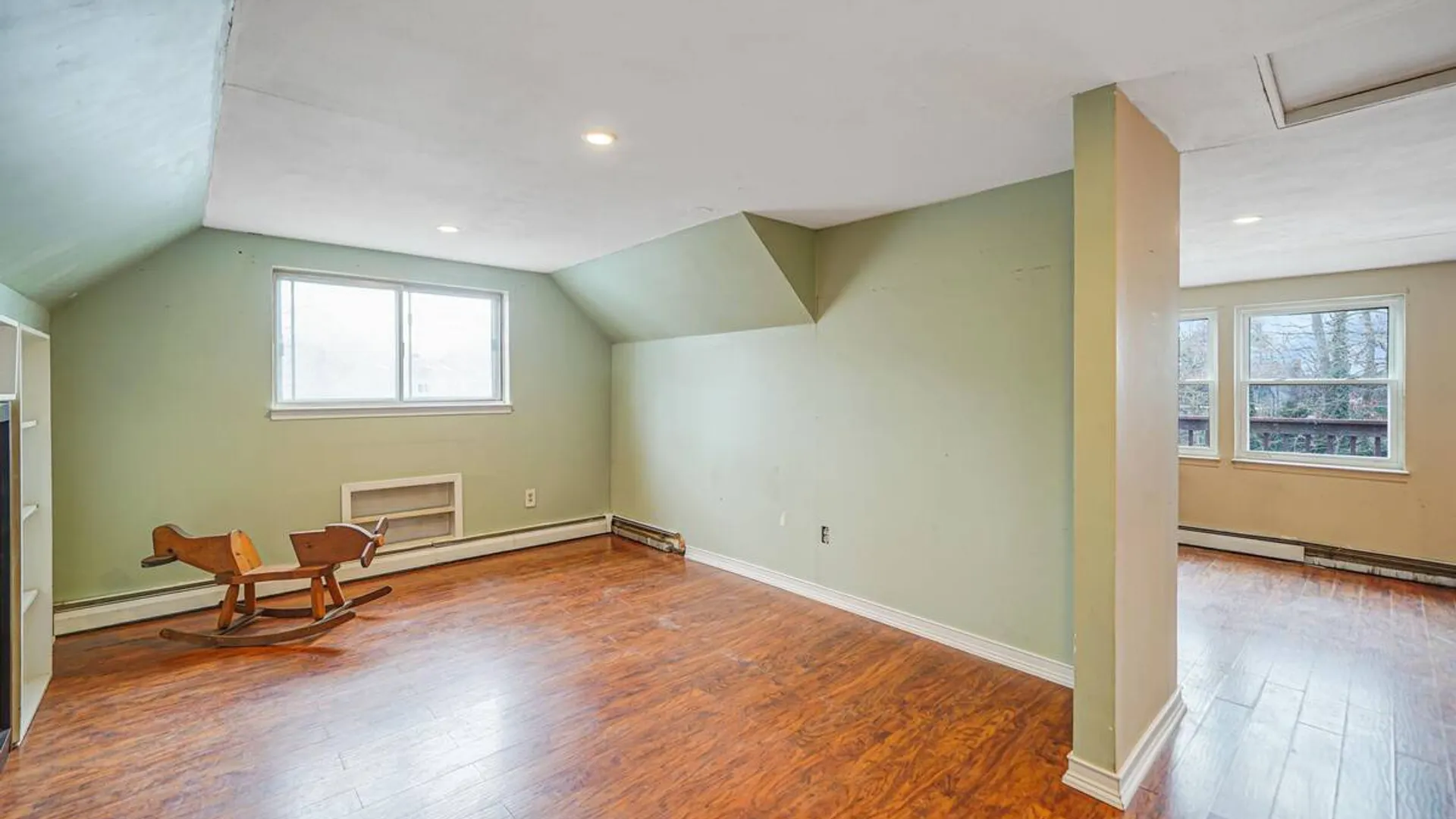 Property at 4 Orchid Drive, Port Jefferson Station, NY 11776 27