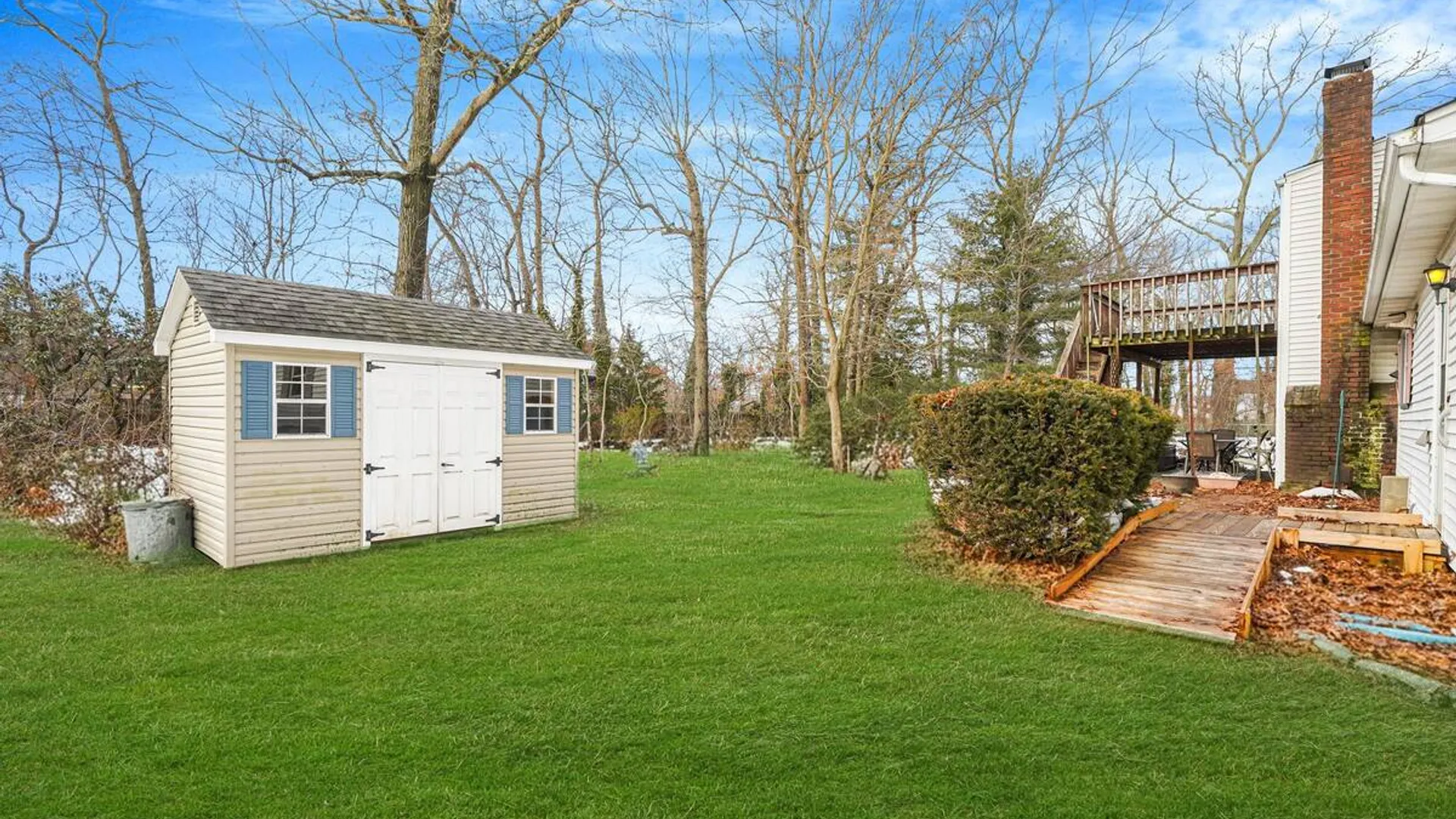 Property at 4 Orchid Drive, Port Jefferson Station, NY 11776 32