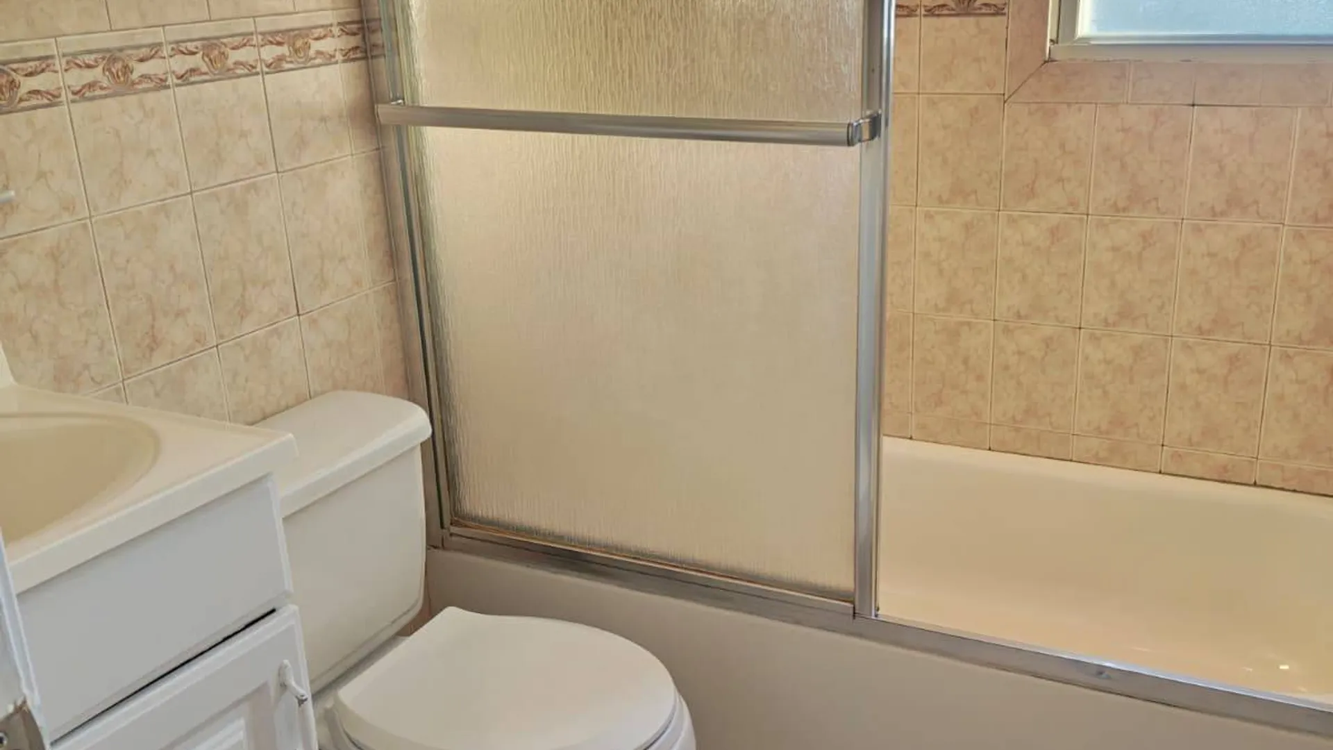 Property at ** Park Ave, Uniondale, NY 11553 8