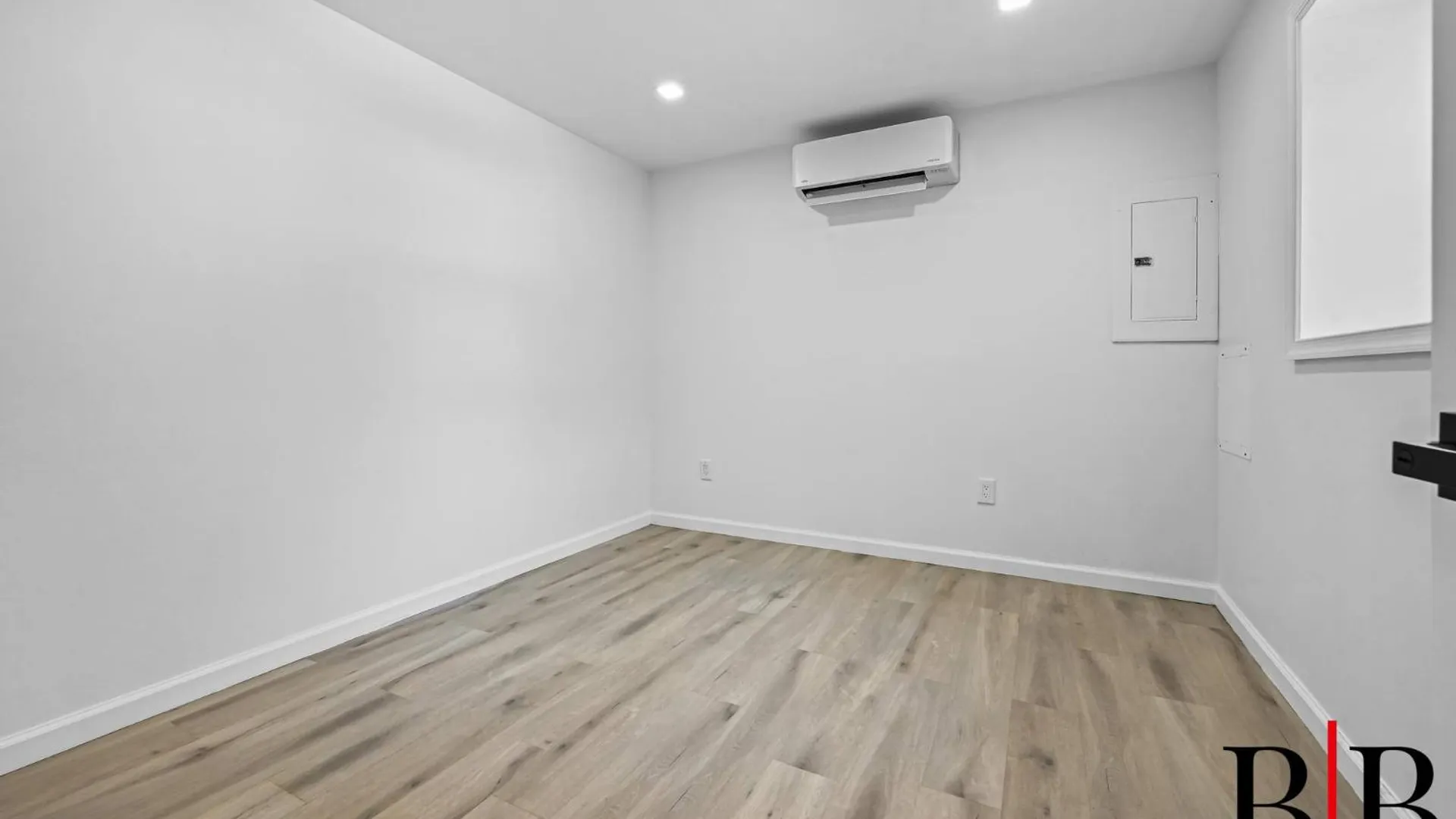 Property at 552 East 80 Street, Brooklyn, NY 11236 4