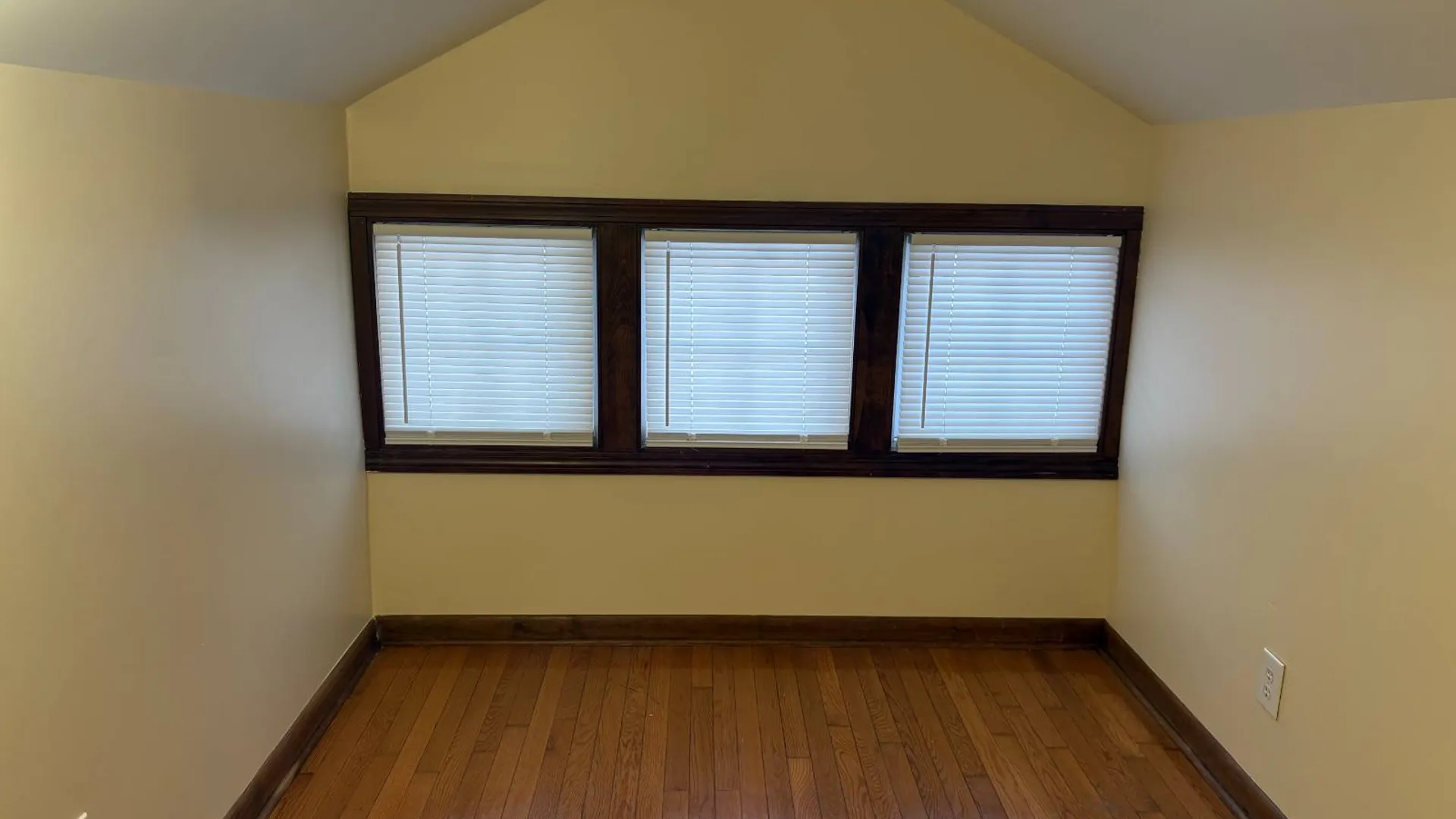 Property at 616 Kenwood Ave, Delmar, NY 12054 17