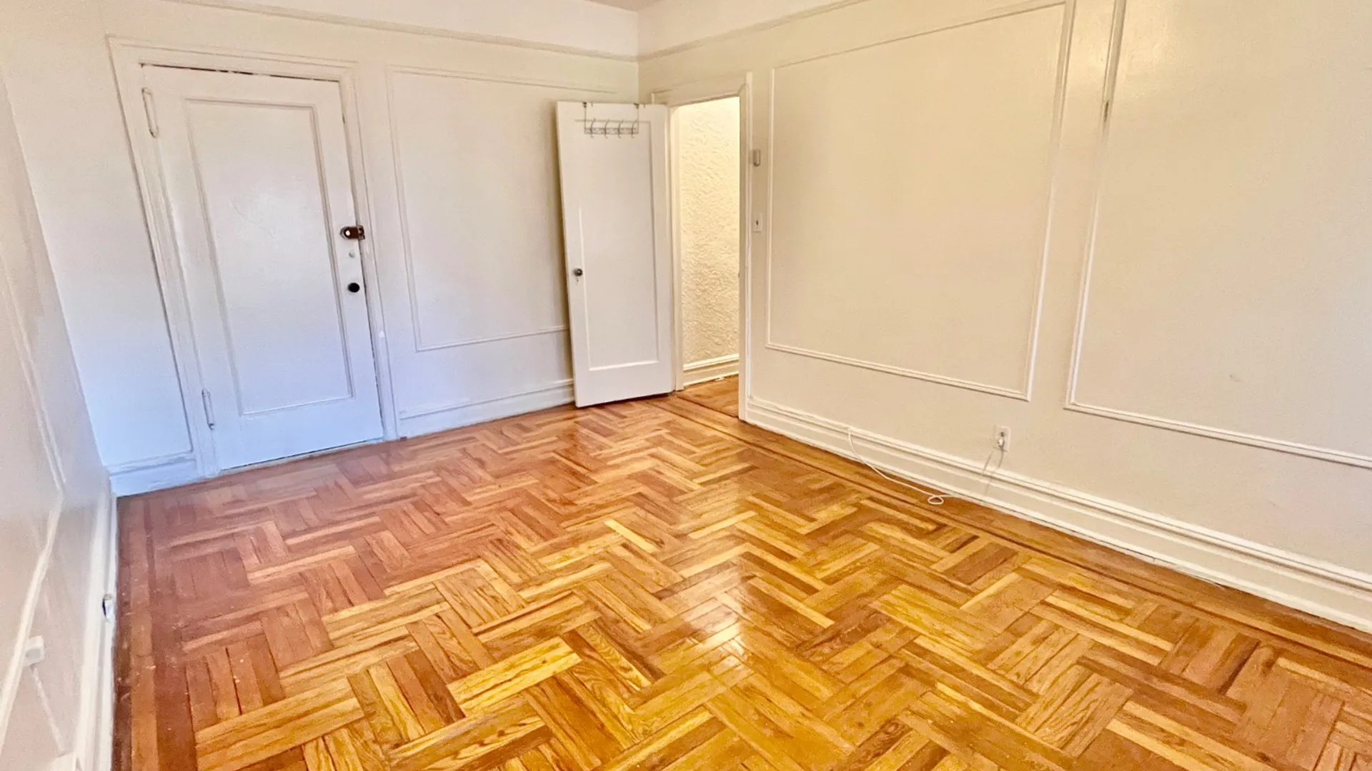 Property at 3100 Brighton 3rd Street, Brooklyn, NY 11235 9