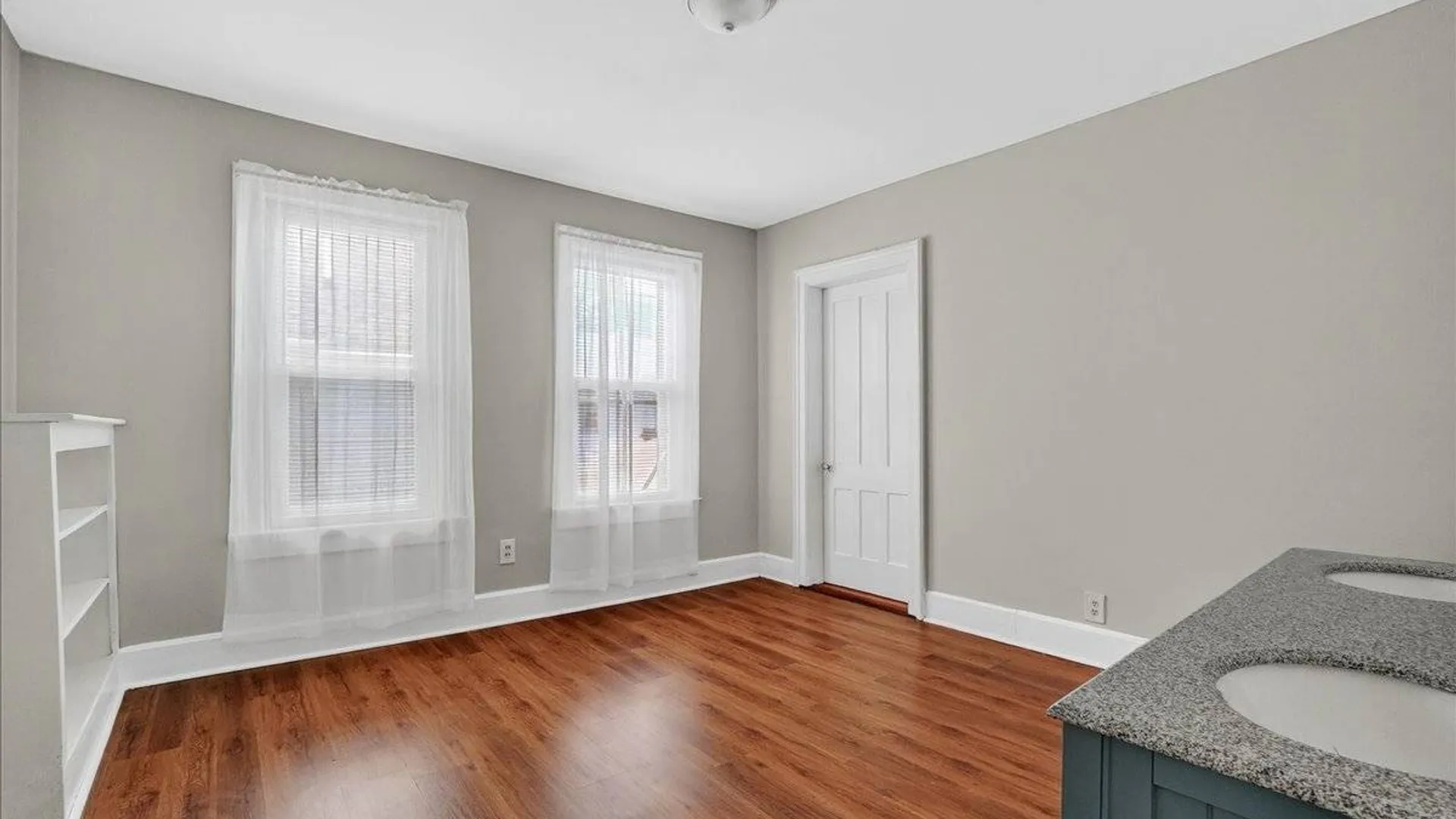 Property at 302 S William St, Johnstown, NY 12095 34