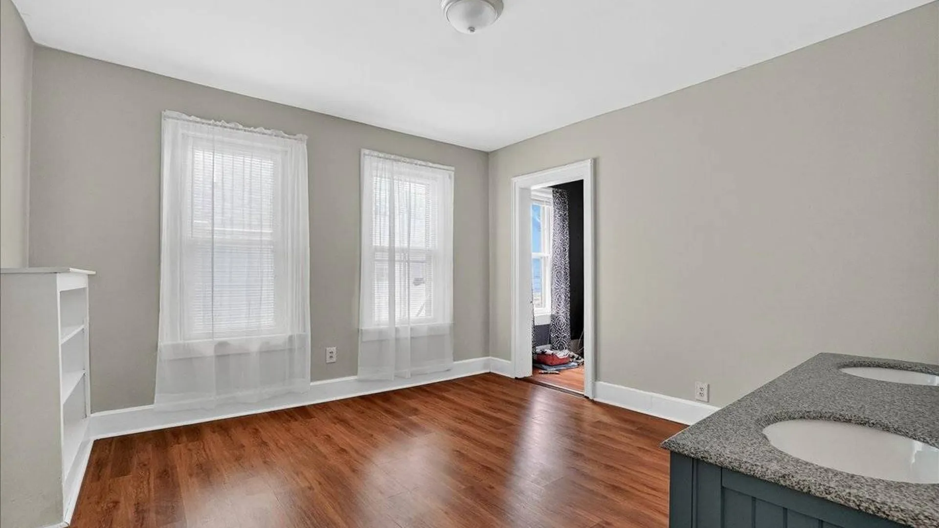 Property at 302 S William St, Johnstown, NY 12095 36