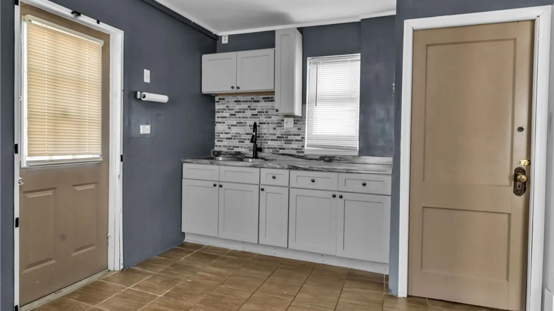 Property at 116 Lafayette Avenue, Buffalo, NY 14213 8