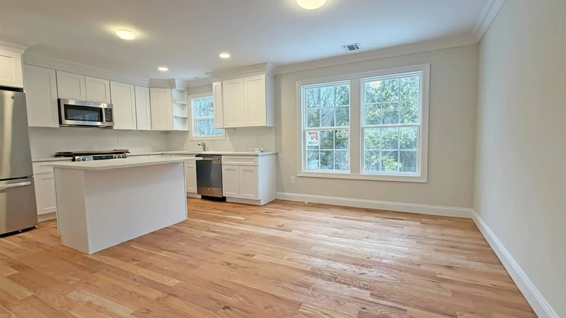 Property at 103 Brookfield Avenue, Center Moriches, NY 11934 6