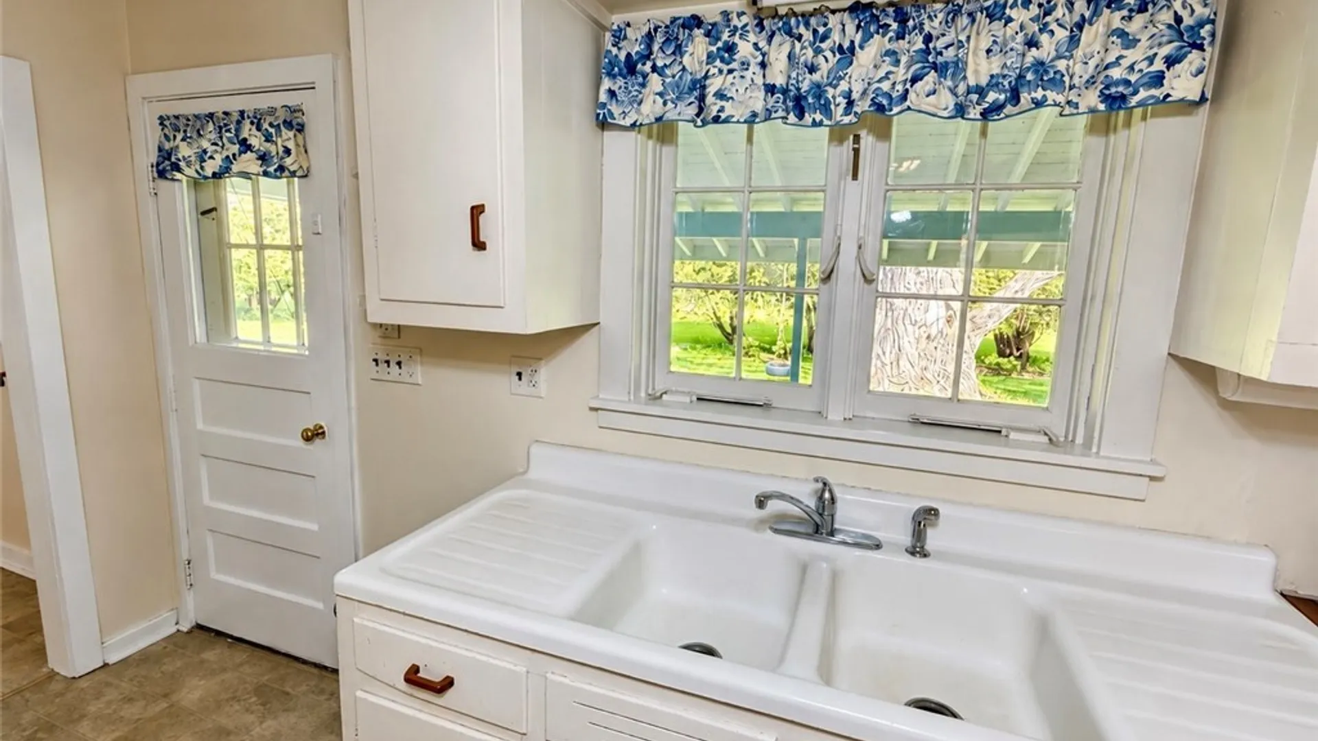 Property at 2658 Oran Delphi Road, Pompey, NY 13104 17