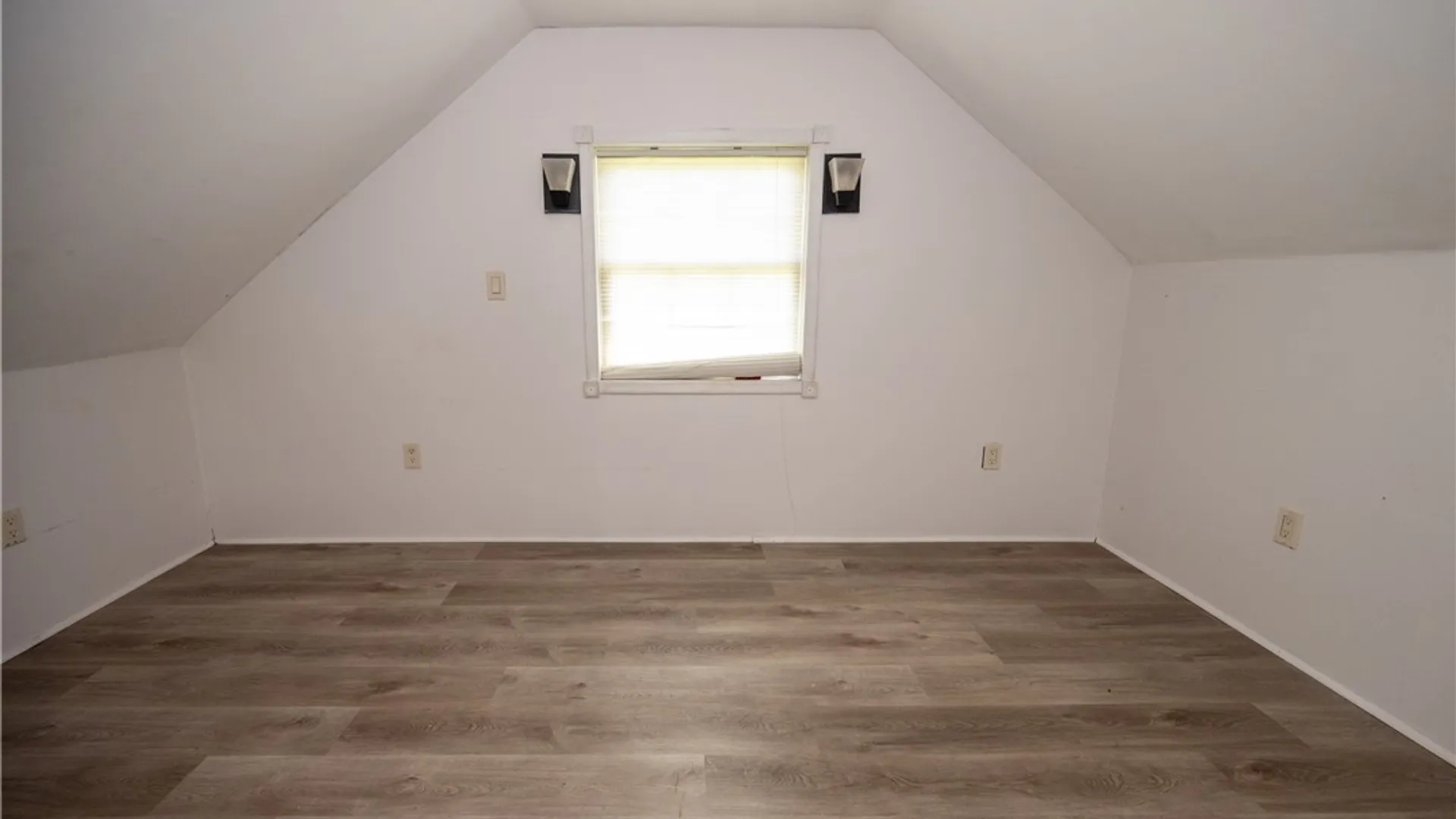 Property at 550 Emerson Drive, Amherst, NY 14226 23