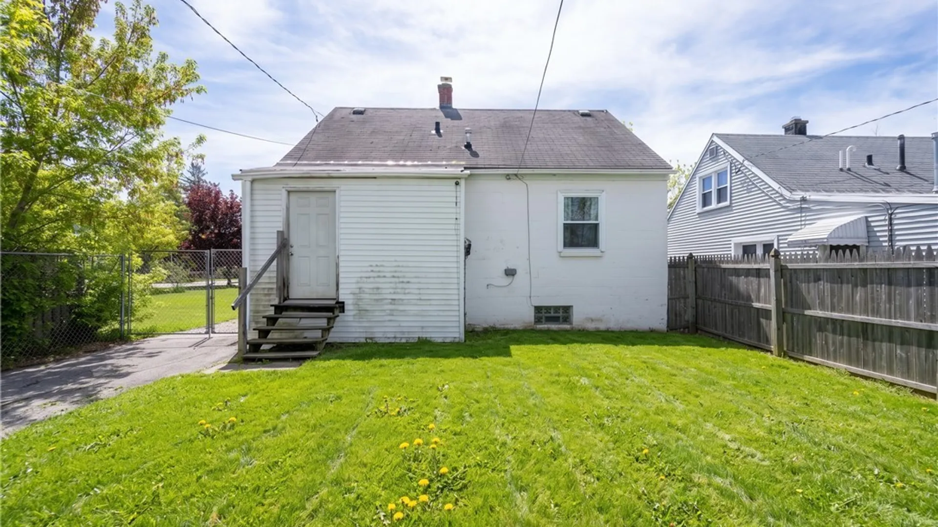Property at 550 Emerson Drive, Amherst, NY 14226 34