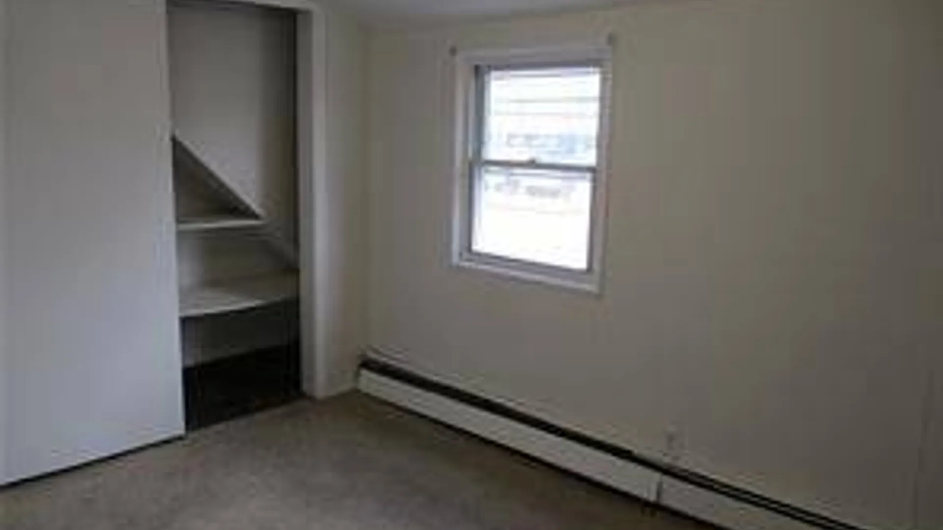 Property at 323 peninsula, Cedarhurst, NY 11516 10