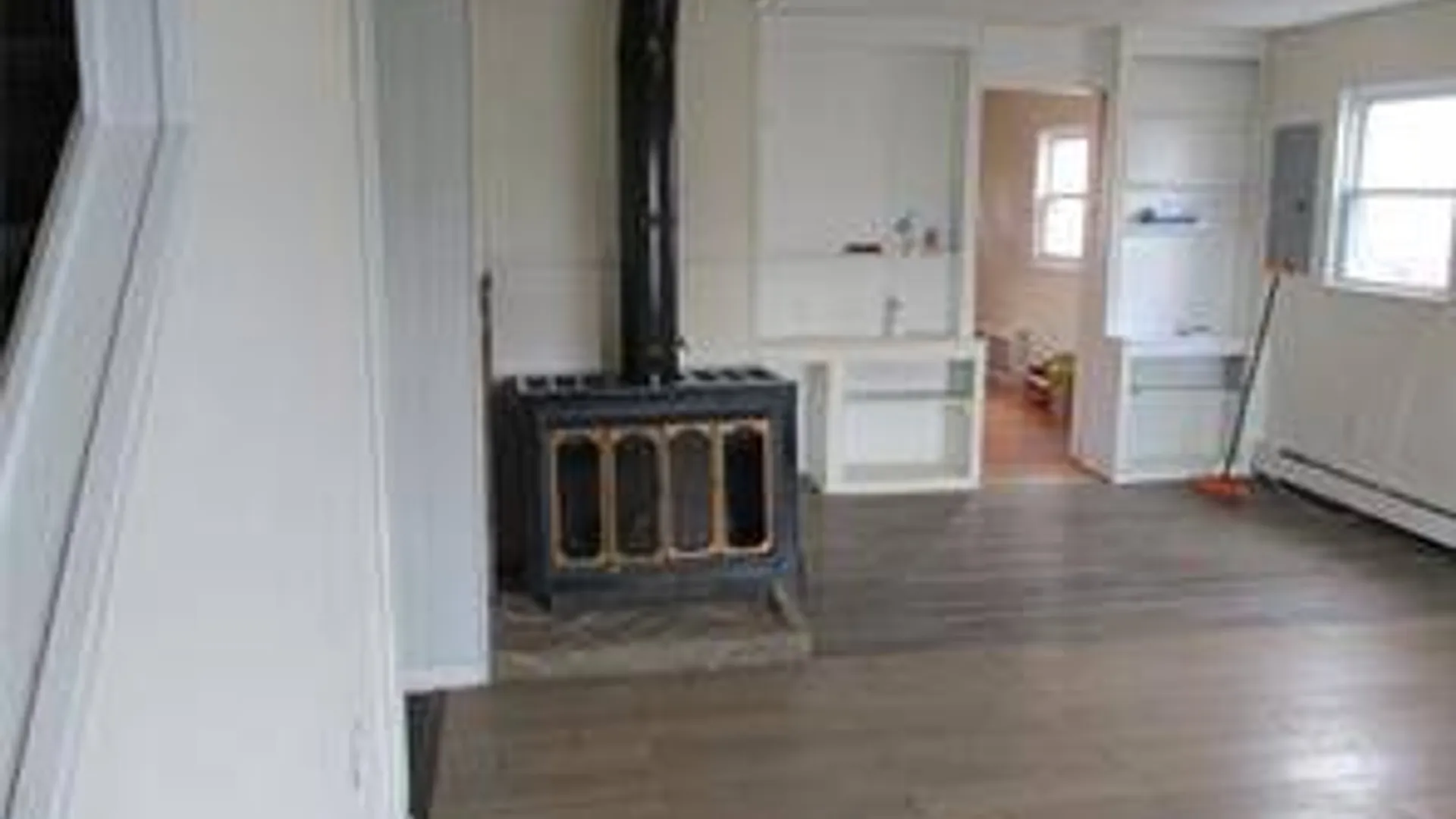 Property at 323 peninsula, Cedarhurst, NY 11516 5