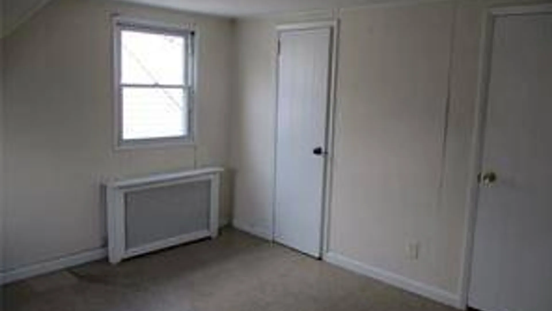 Property at 323 peninsula, Cedarhurst, NY 11516 6