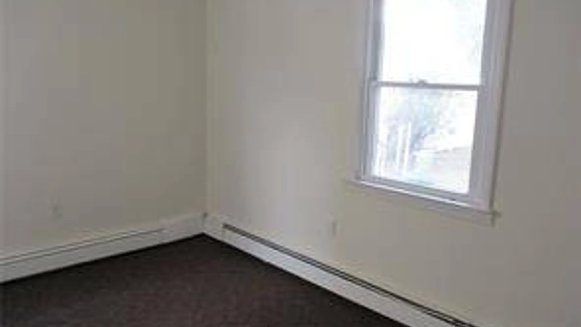 Property at 323 peninsula, Cedarhurst, NY 11516 9