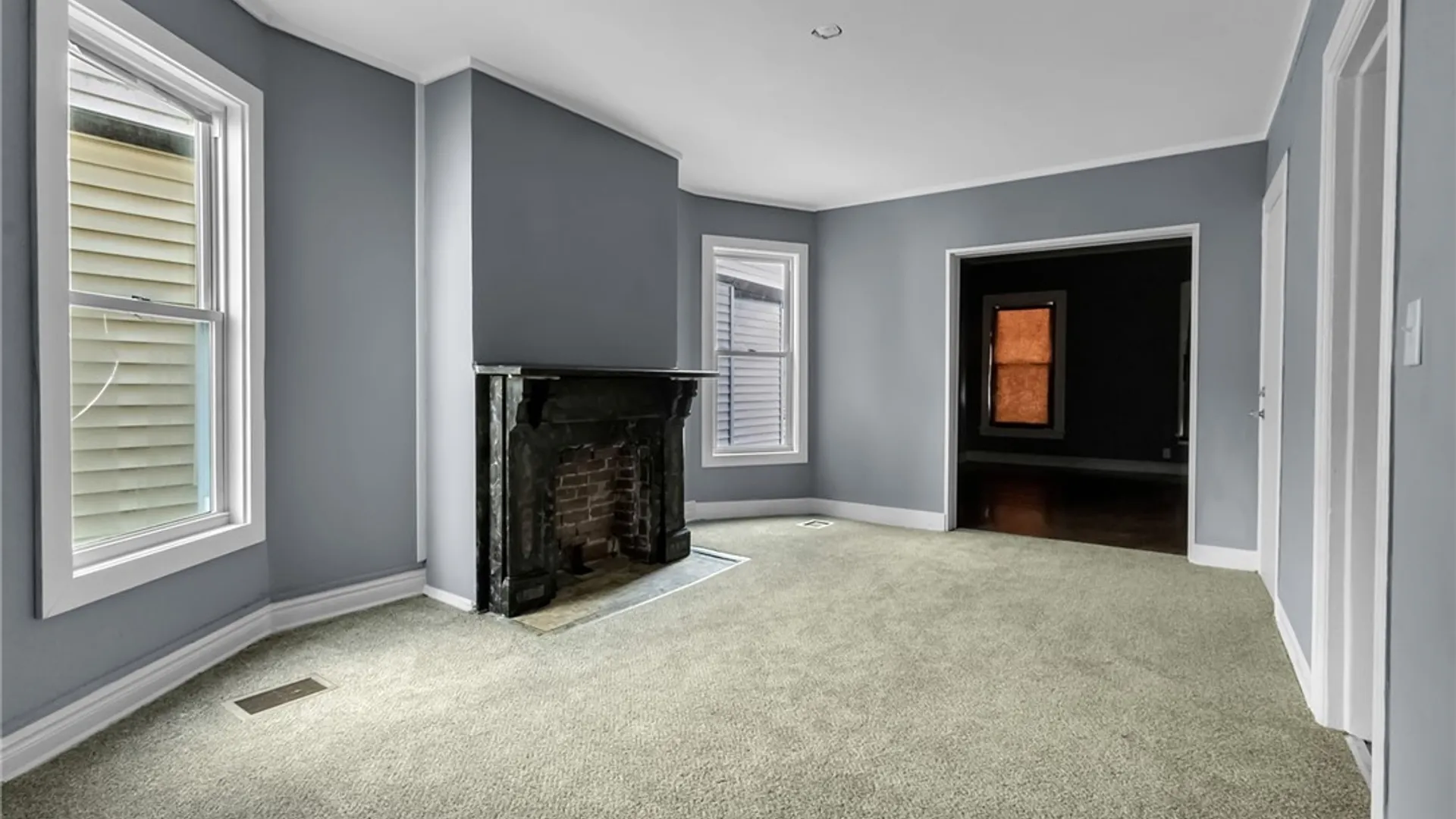 Property at 500 Massachusetts Avenue, Buffalo, NY 14213 2