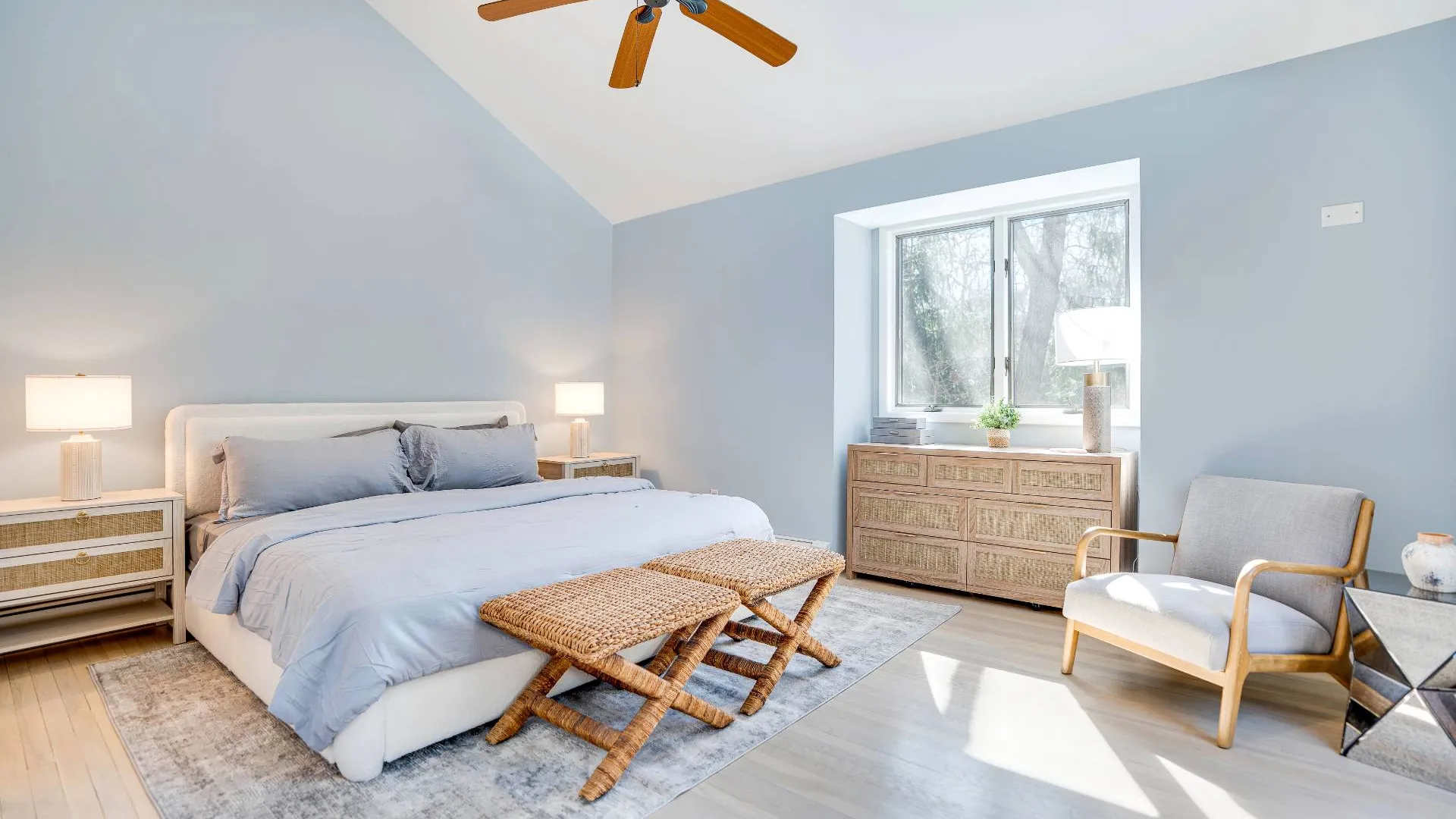 Property at 19 4TH ST, East Hampton, NY 11937 13