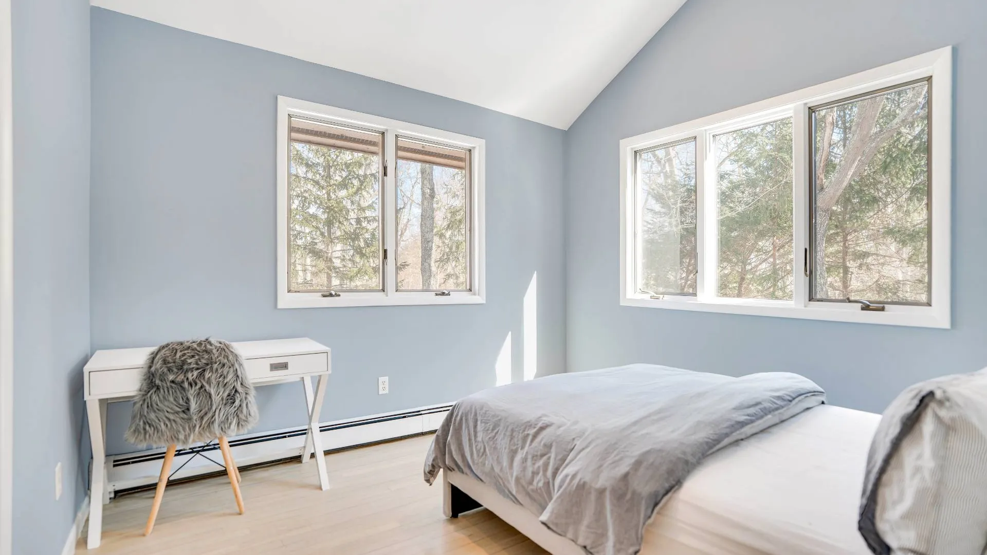 Property at 19 4TH ST, East Hampton, NY 11937 15