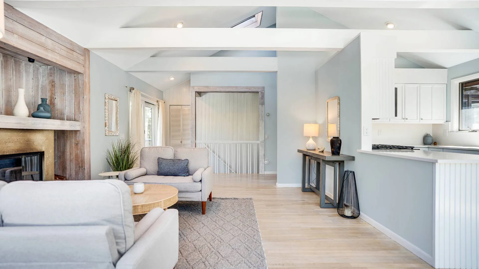 Property at 19 4TH ST, East Hampton, NY 11937 5