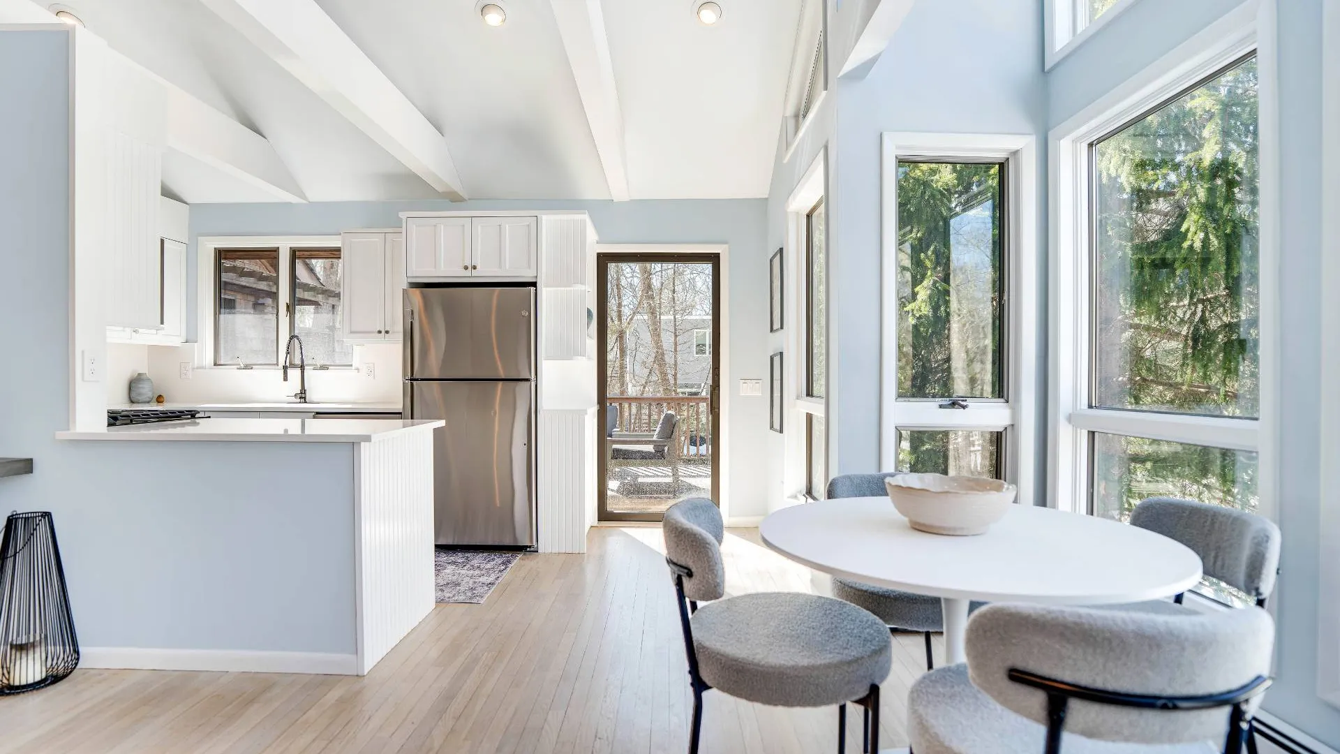 Property at 19 4TH ST, East Hampton, NY 11937 7